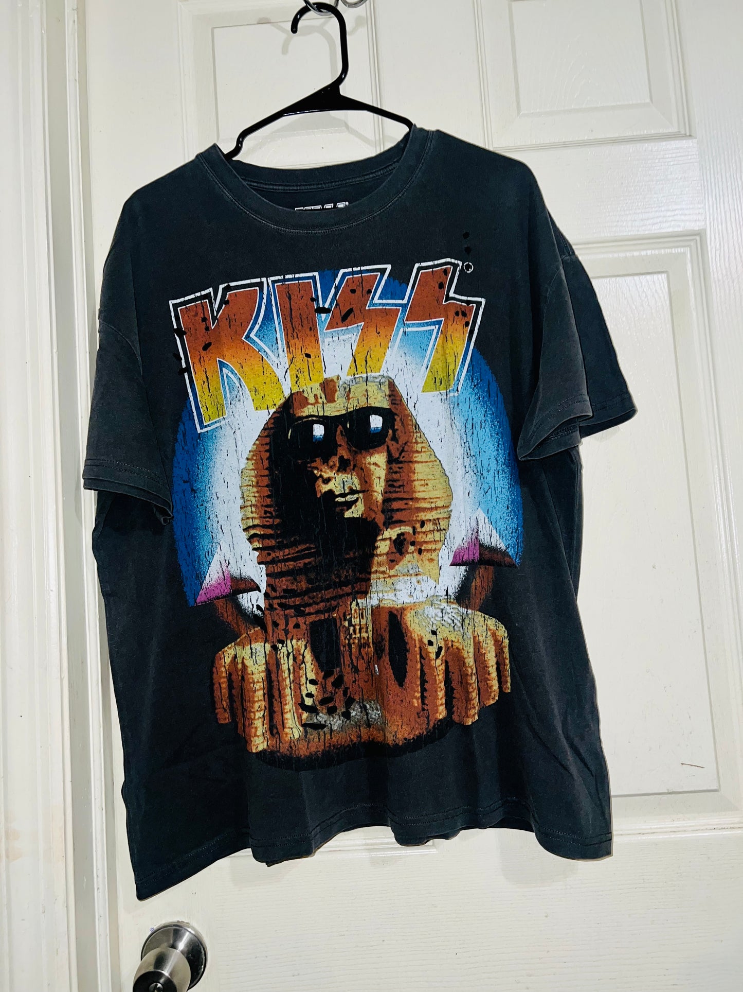 KISS Pyramids Oversized Distressed Tee