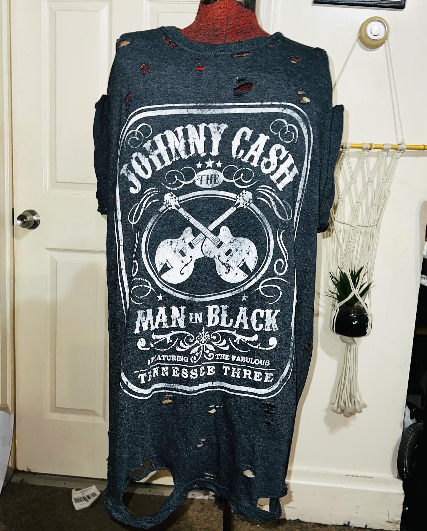 Johnny Cash Oversized Distressed Tee