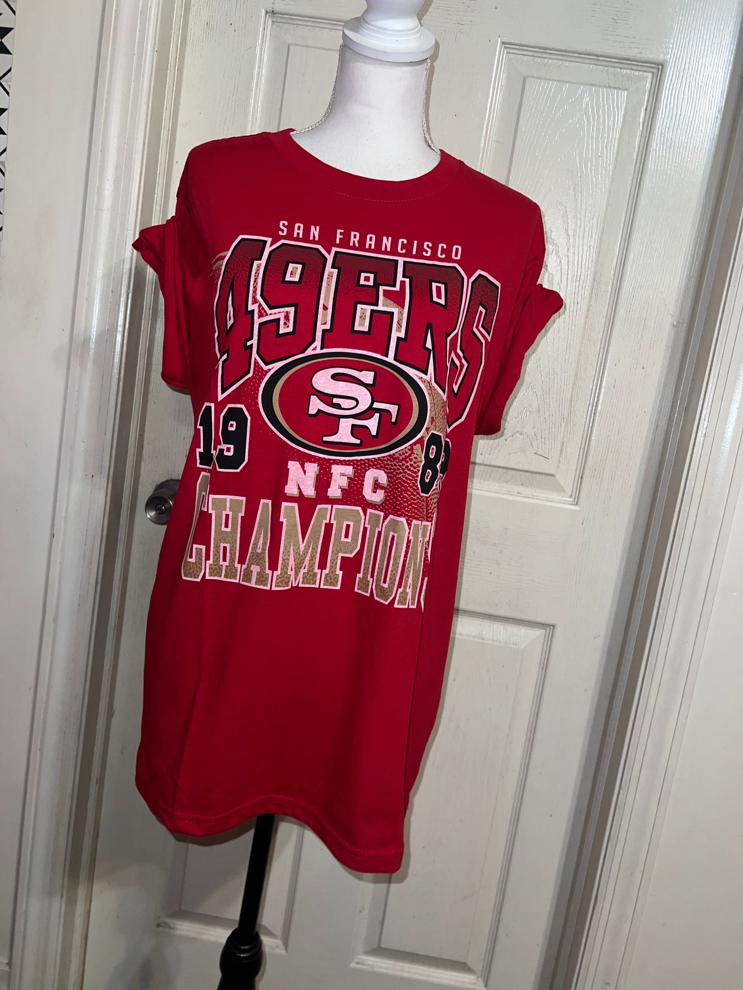 San Francisco 49ers Oversized Distressed Tee