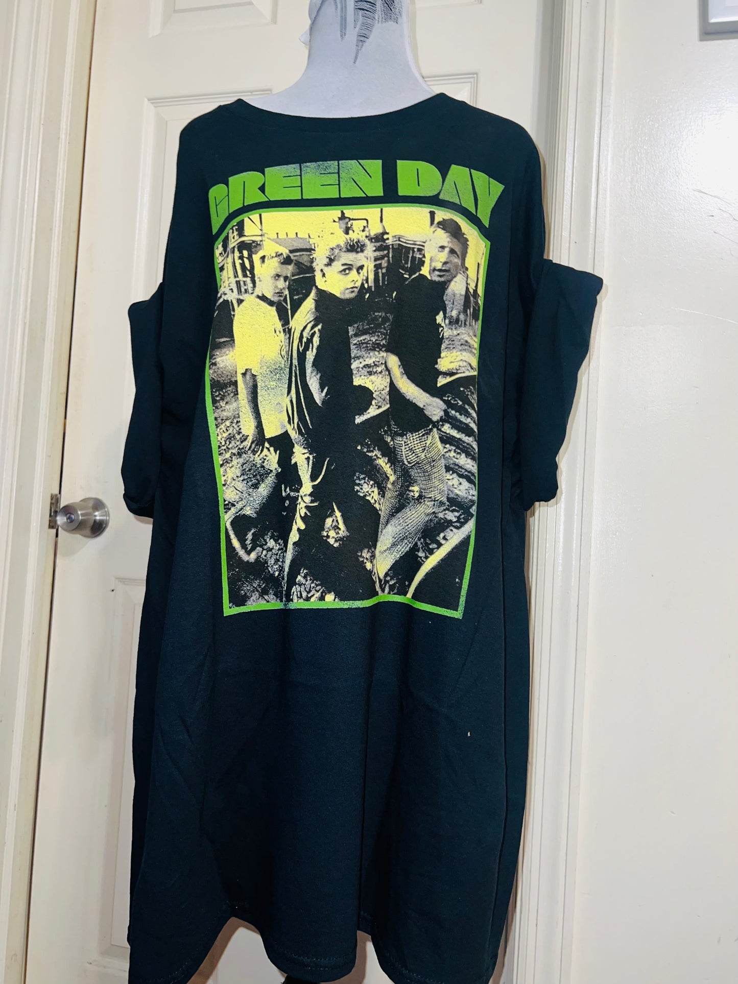 Green Day Oversized Distressed Tee