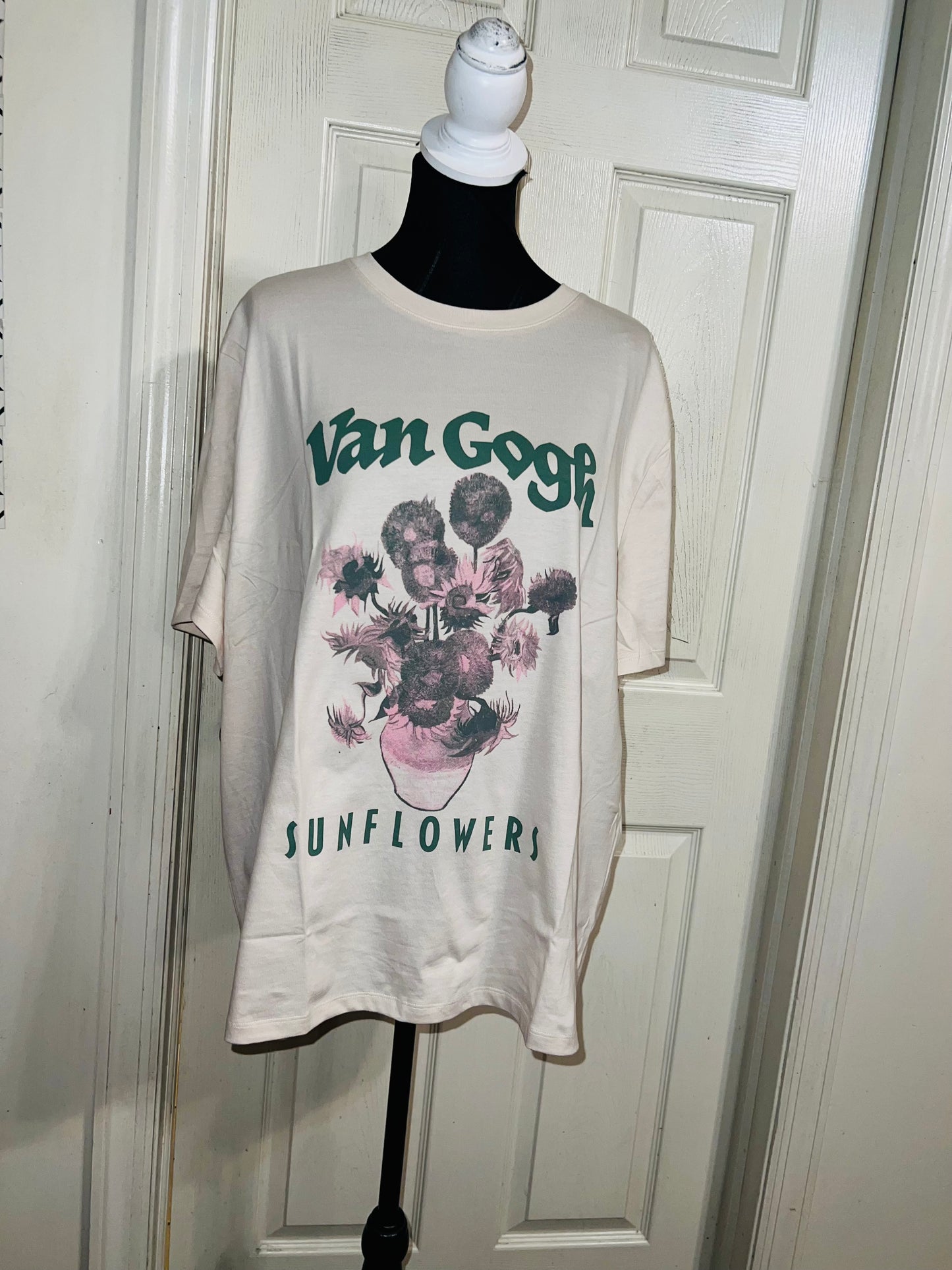 Vincent Van Gogh Oversized Distressed Tee