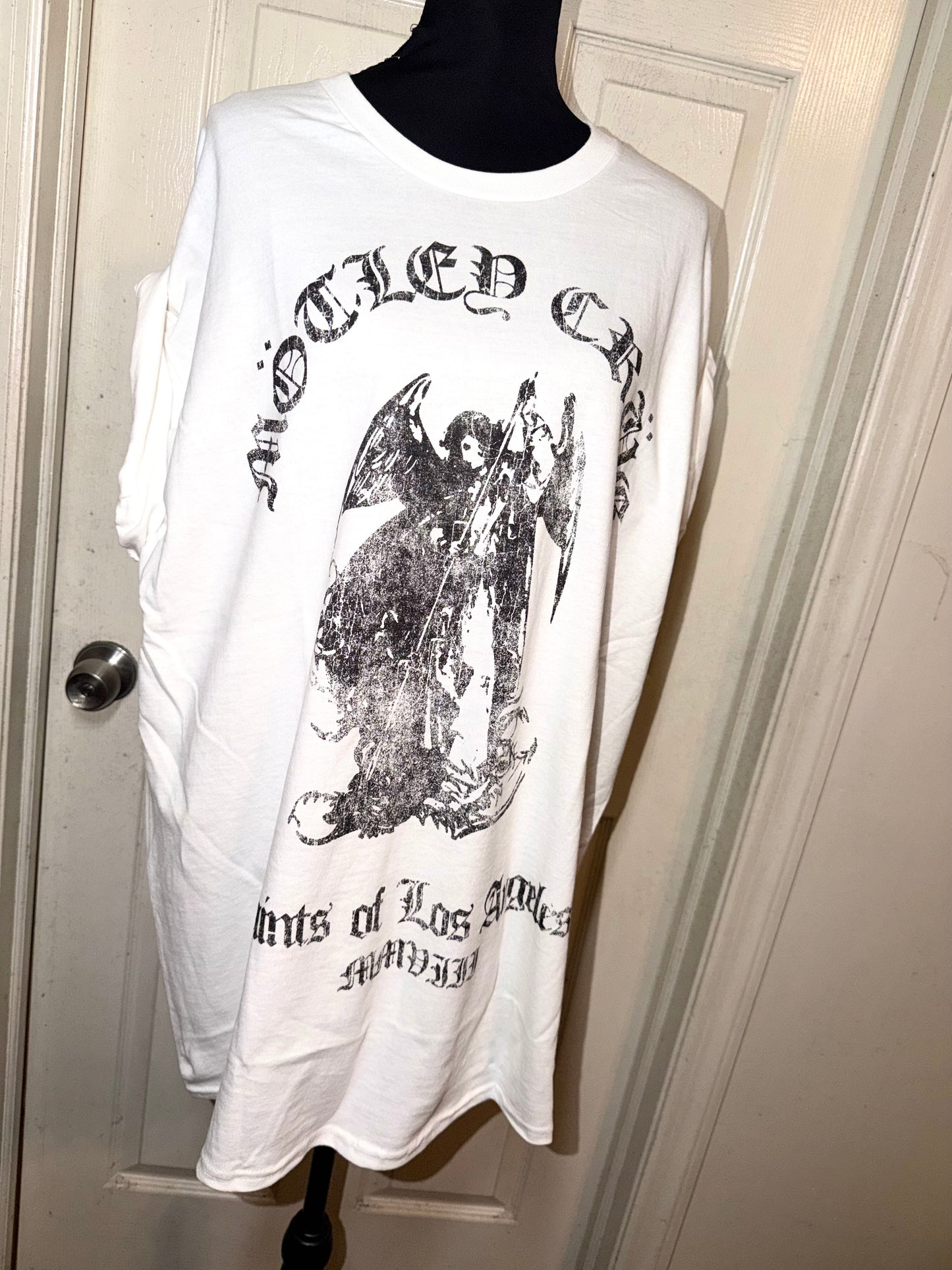 Motley Crue Oversized Distressed Tee