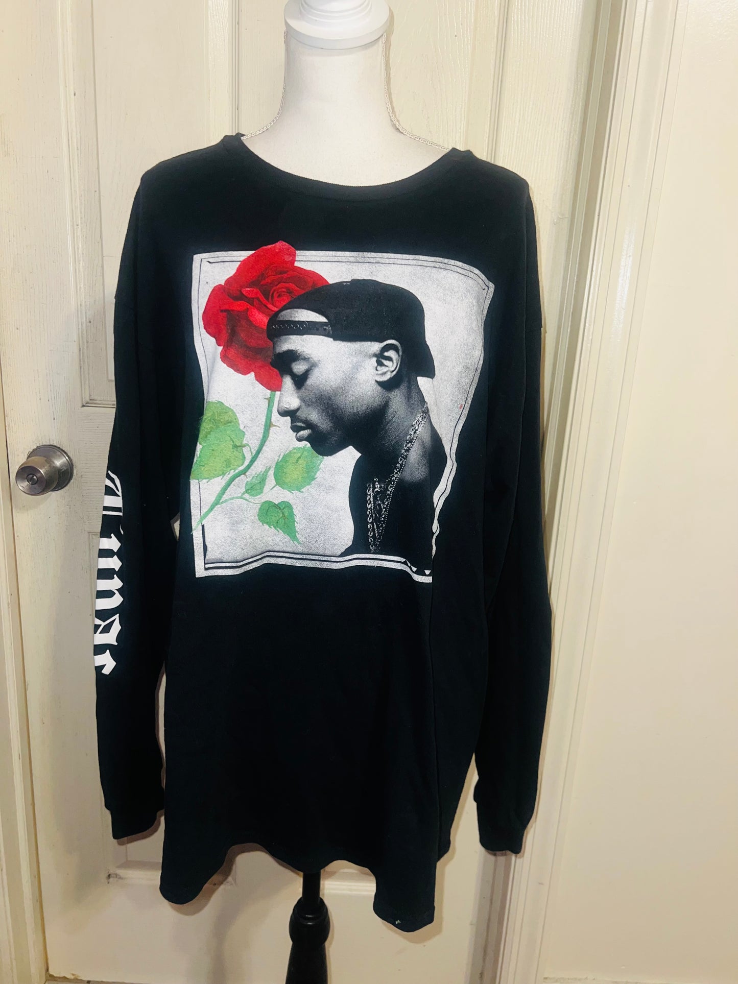 Tupac Oversized Distressed Long Sleeve Tee