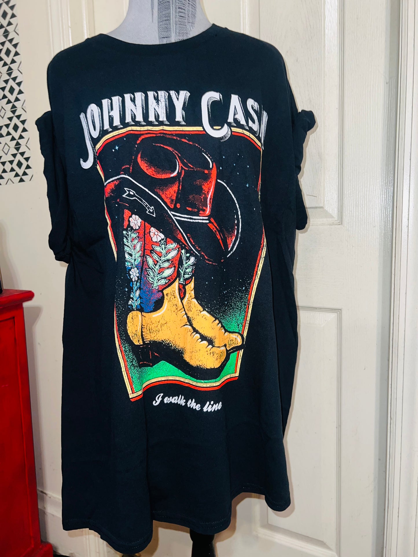 Johnny Cash Oversized Distressed Tee