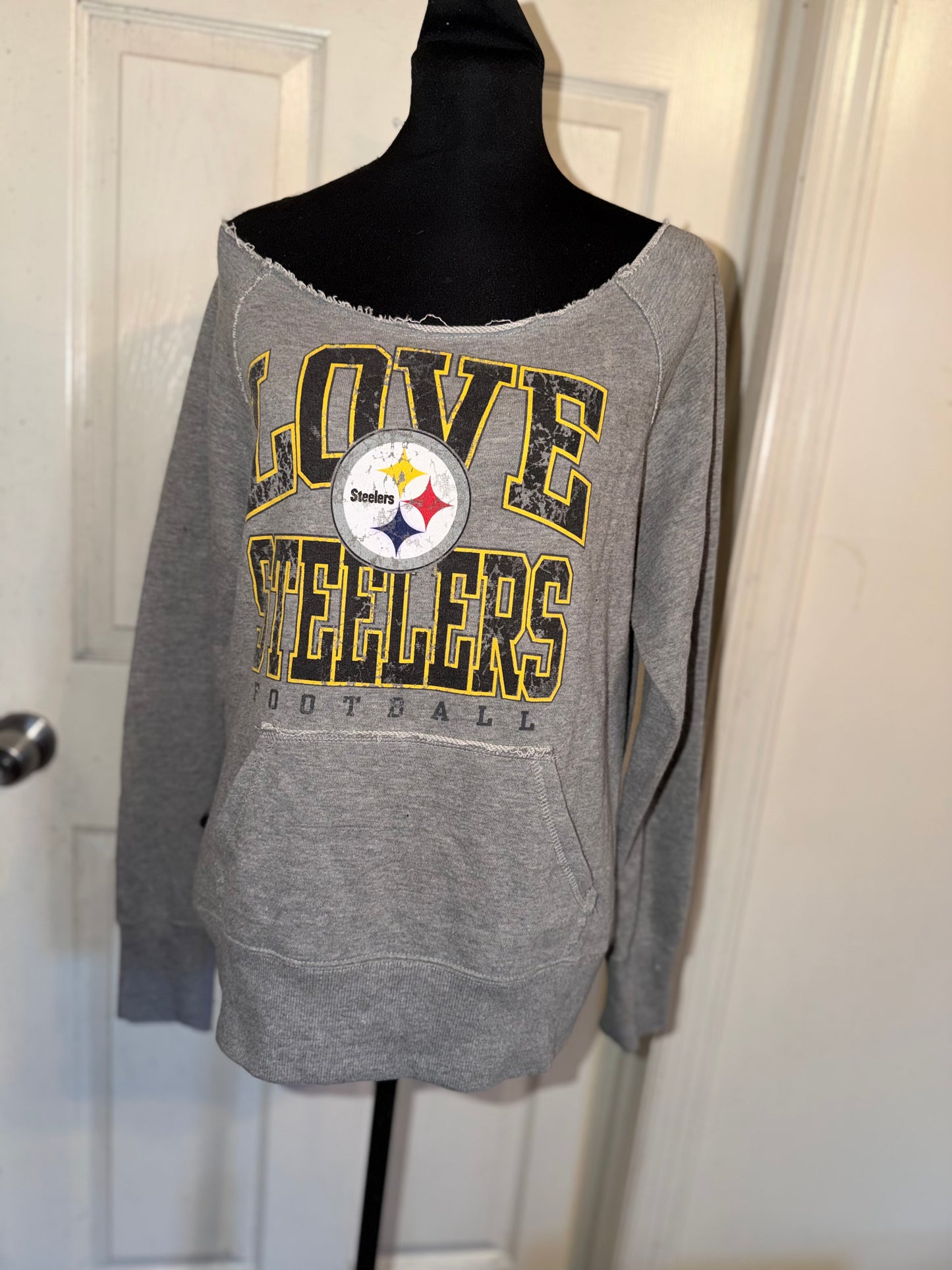 Pittsburgh Steelers Off The Shoulder Oversized Distressed Sweatshirt