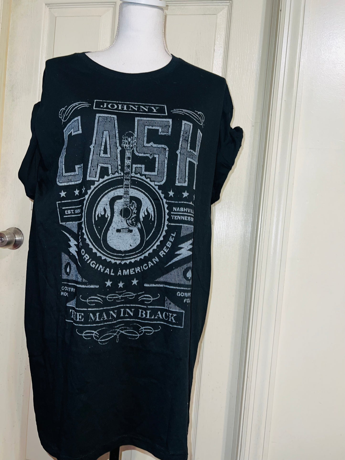 Johnny Cash Distressed Oversized Tee