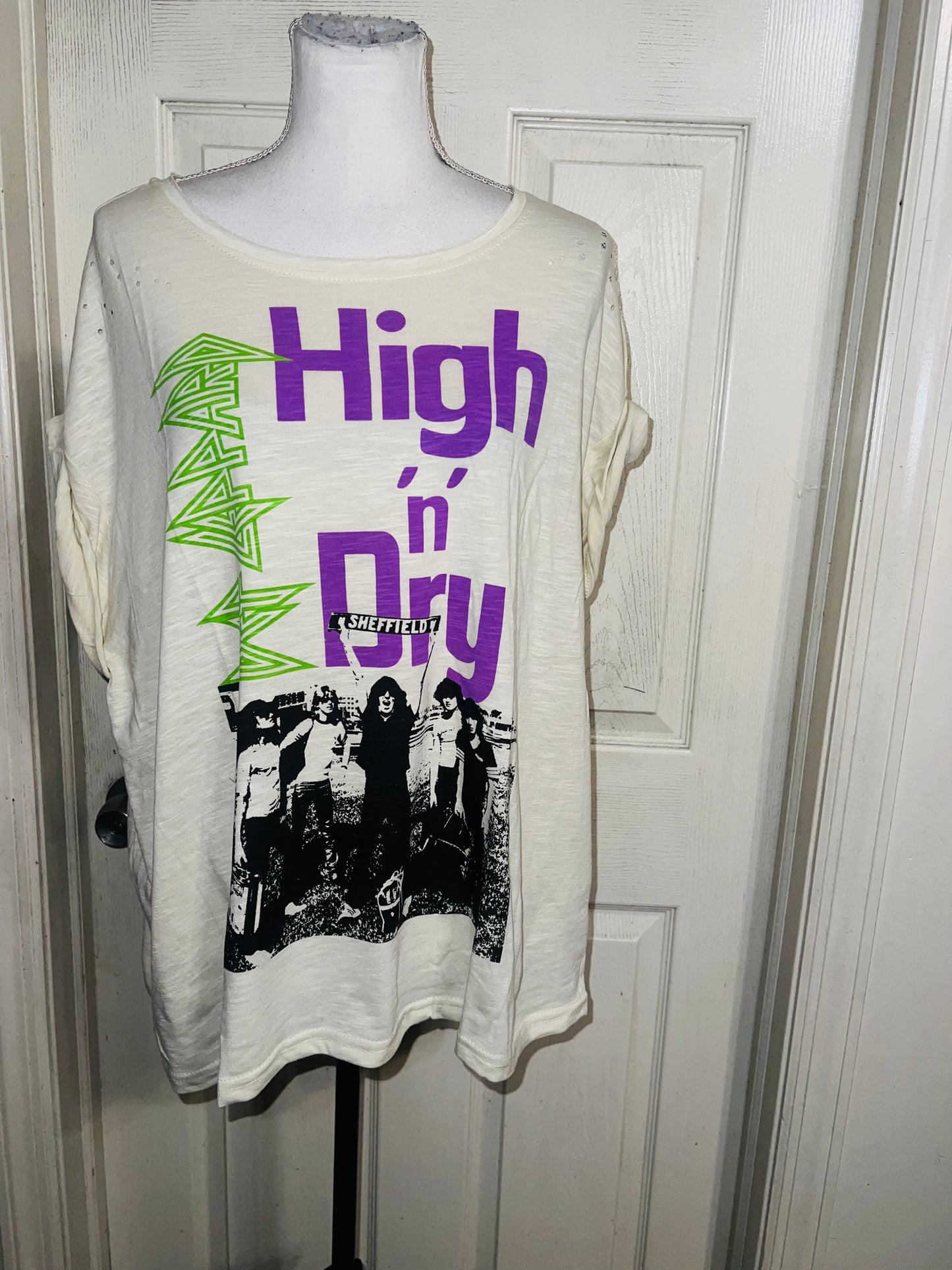 Def Leppard Oversized Distressed Tee