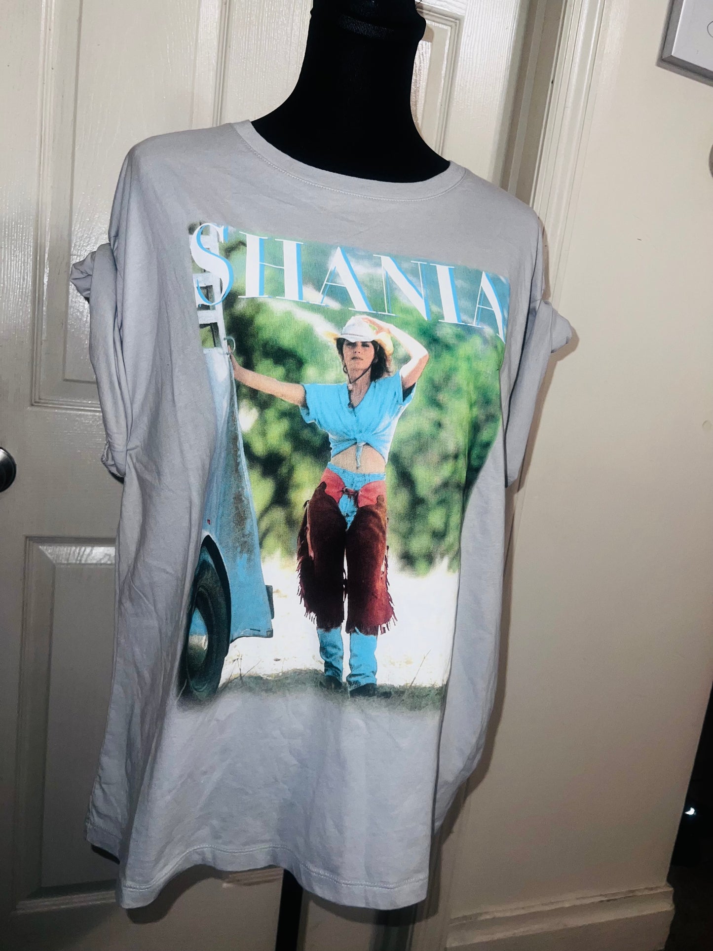 Shania Twain Oversized Distressed Tee