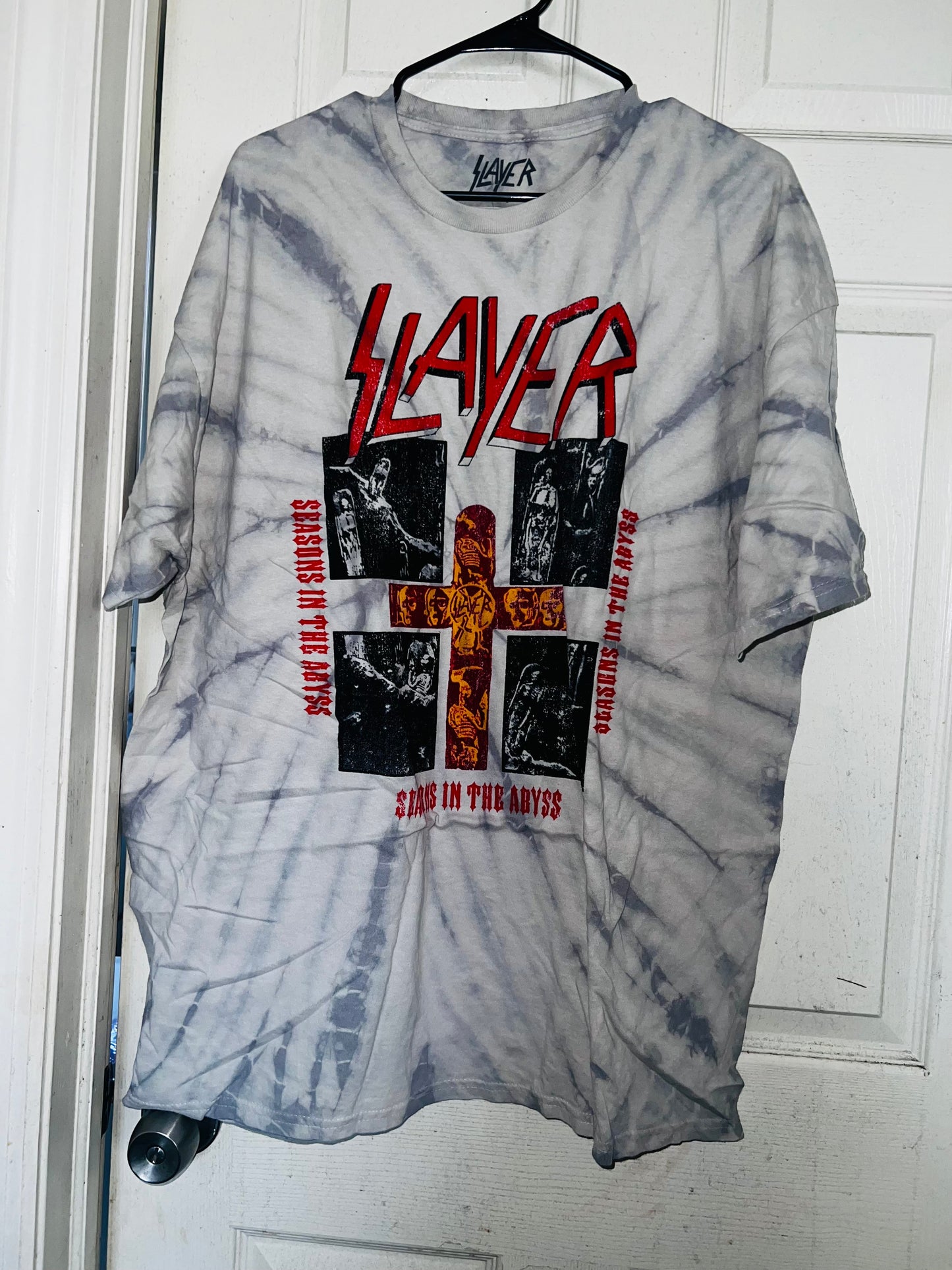 Slayer Seasons in the Abyss Oversized Tee