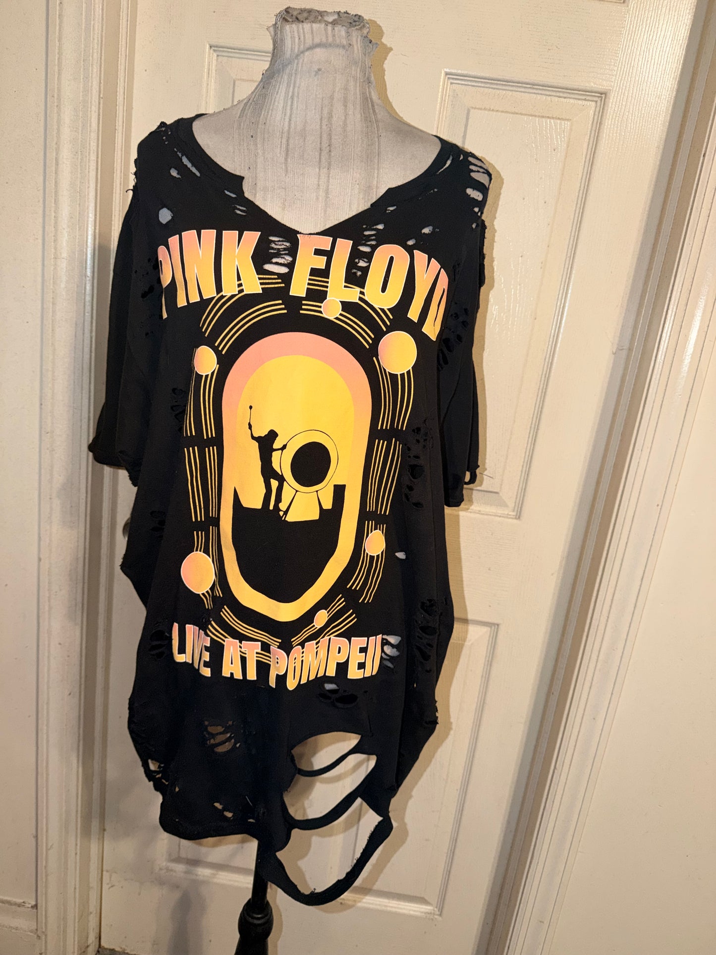 Pink Floyd Oversized Distressed Tee (as is)