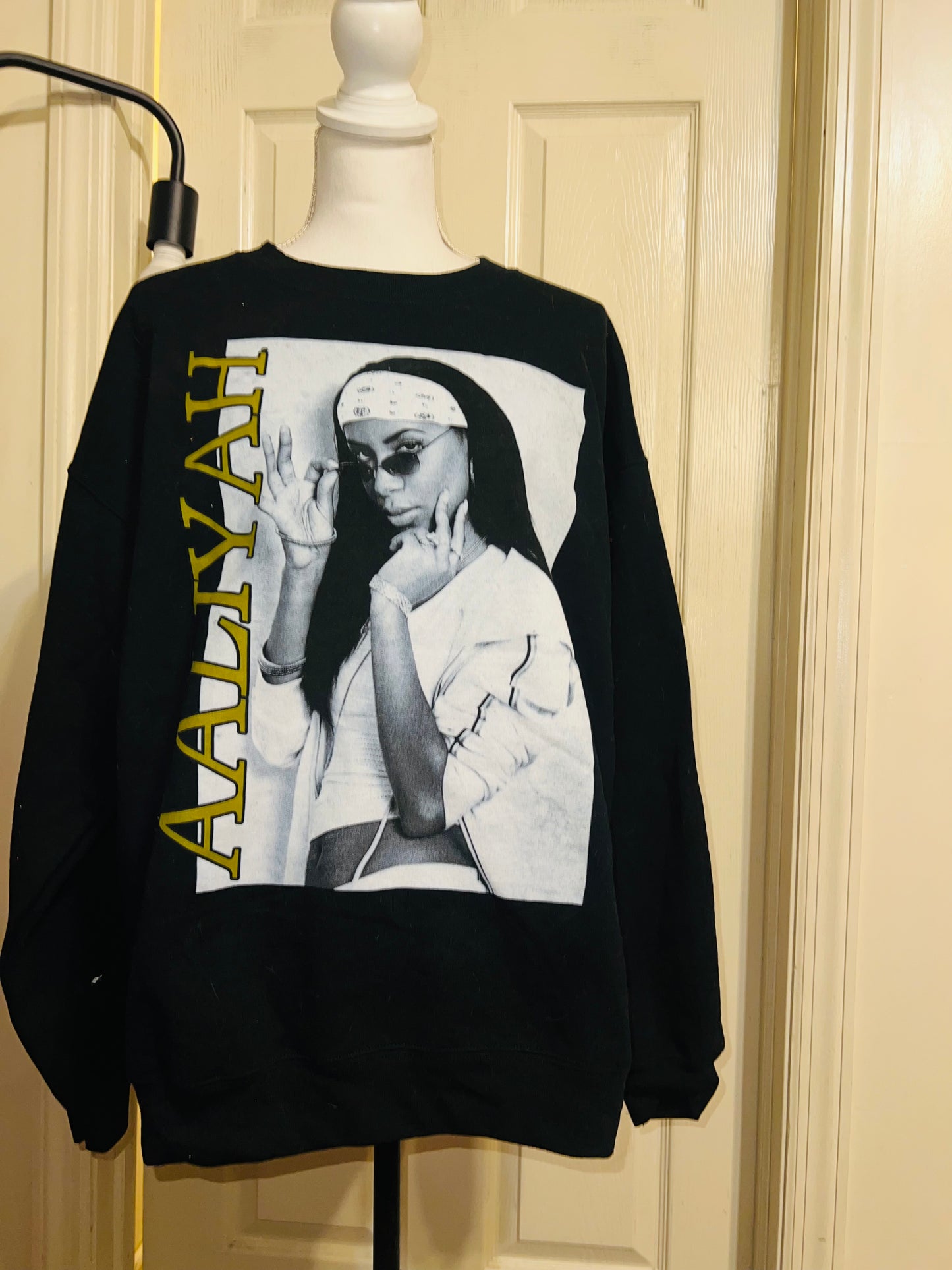 Aaliyah Oversized Distressed Sweatshirt