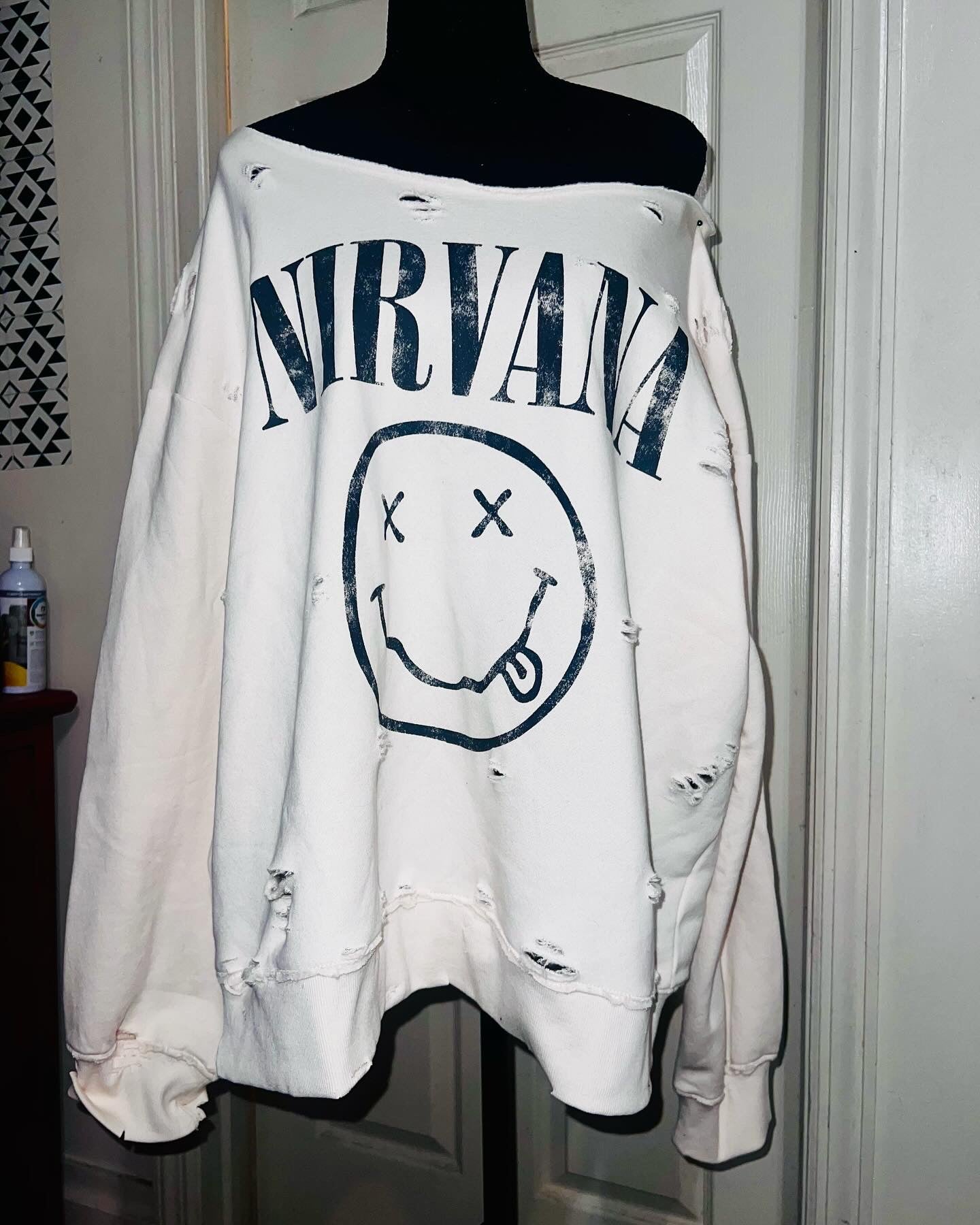 Nirvana Oversized Cream Sweatshirt