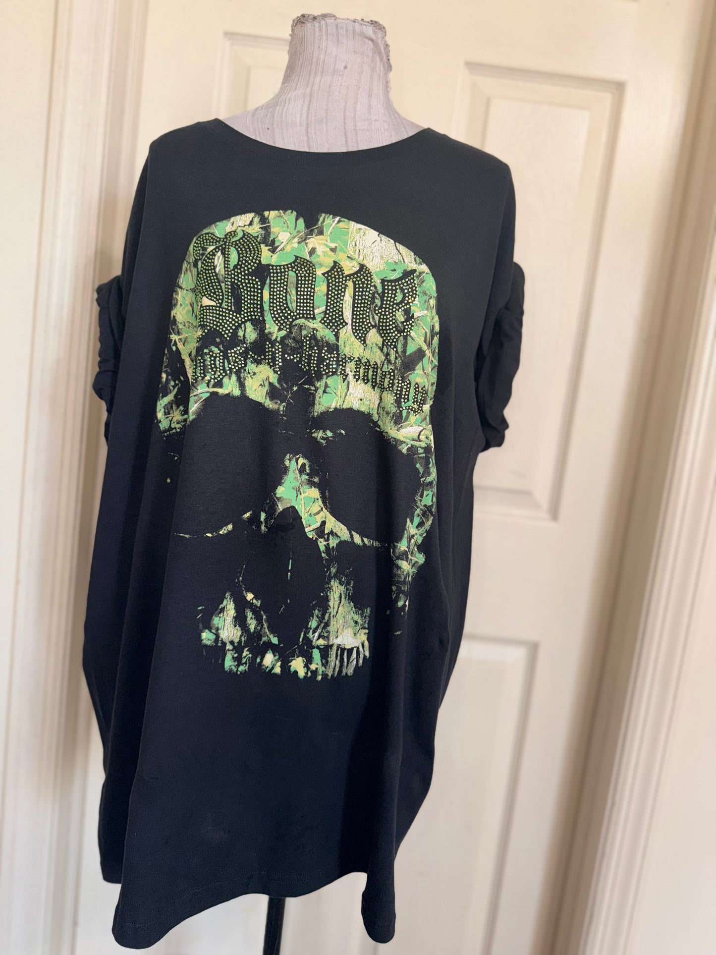 Bone Thugs & Harmony Oversized Distressed Tee