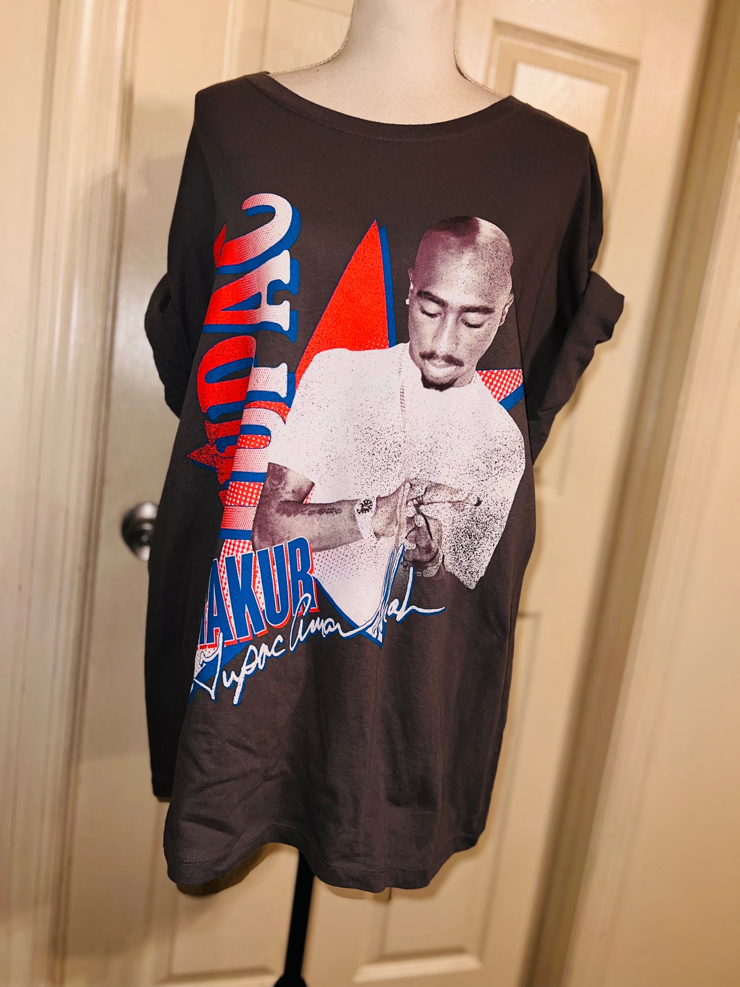 Tupac Distressed Tee