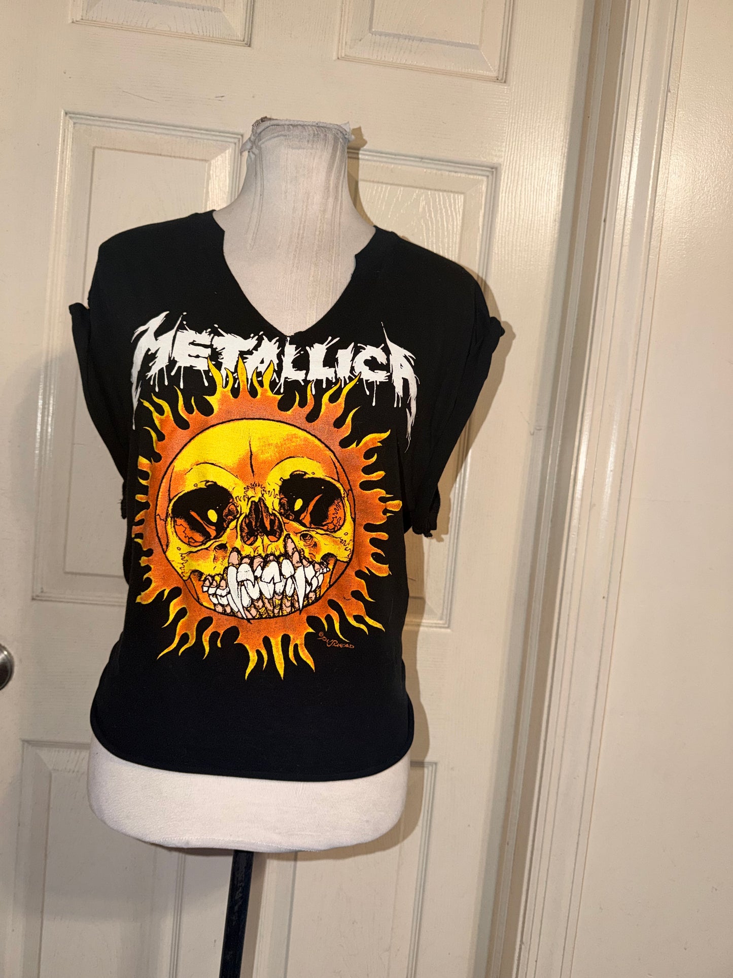 Metallica Open Tie Back Tee