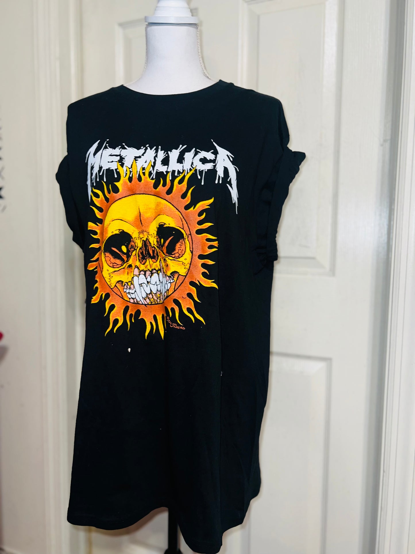 Metallica Oversized Distressed Tee