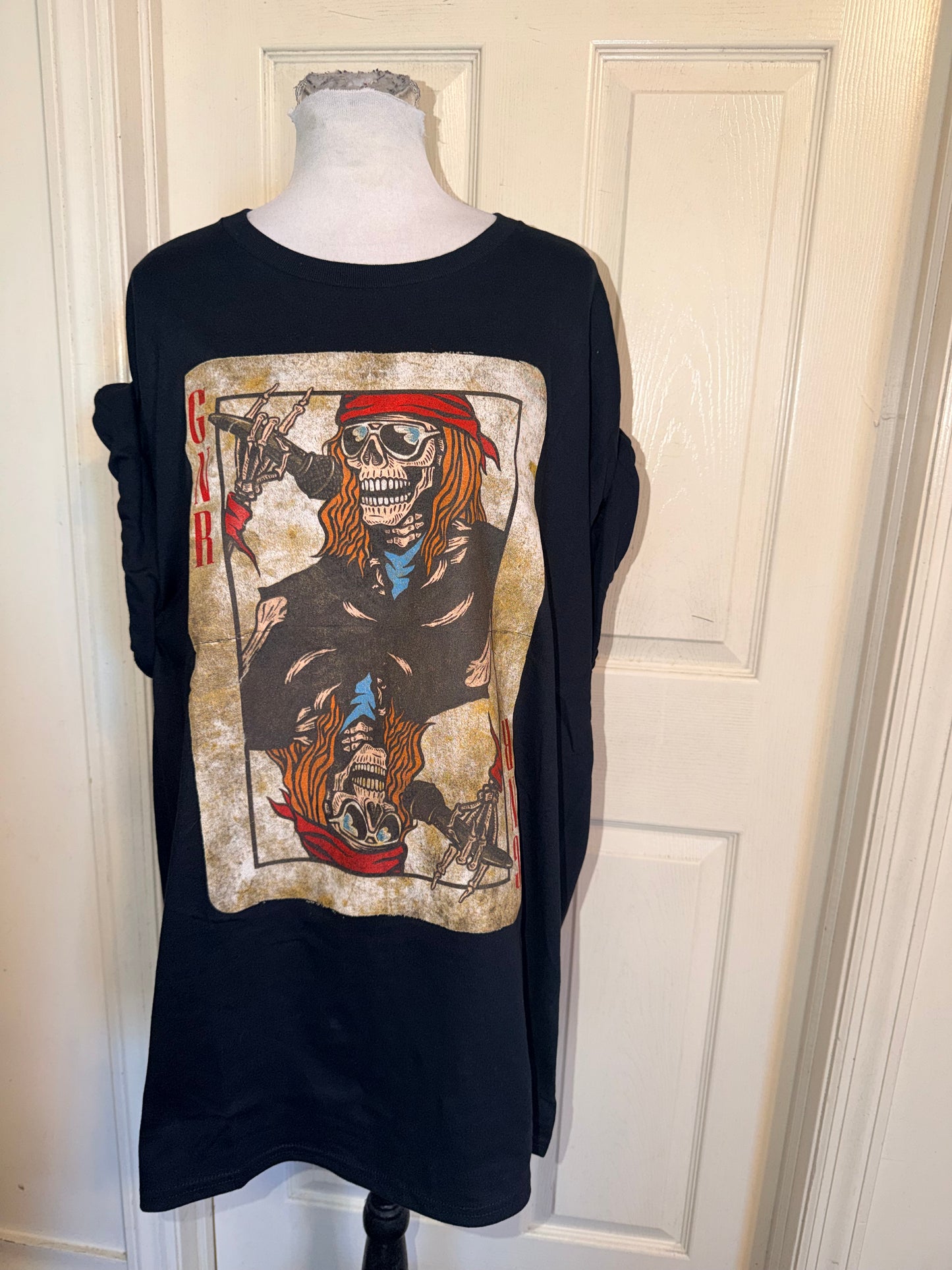 Guns N’ Roses Oversized Distressed Tee