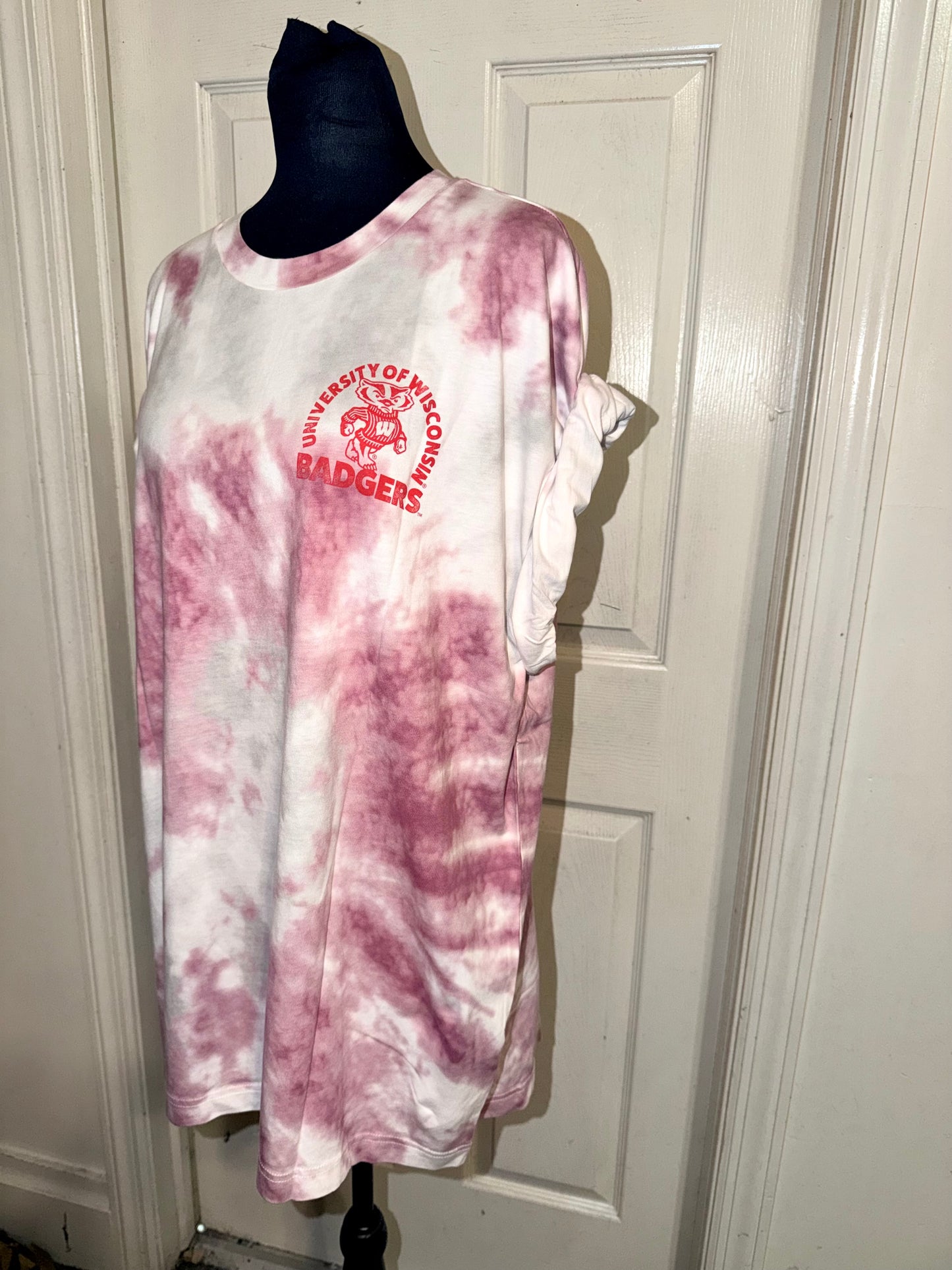 Wisconsin Badgers Oversized Double Sided Tee