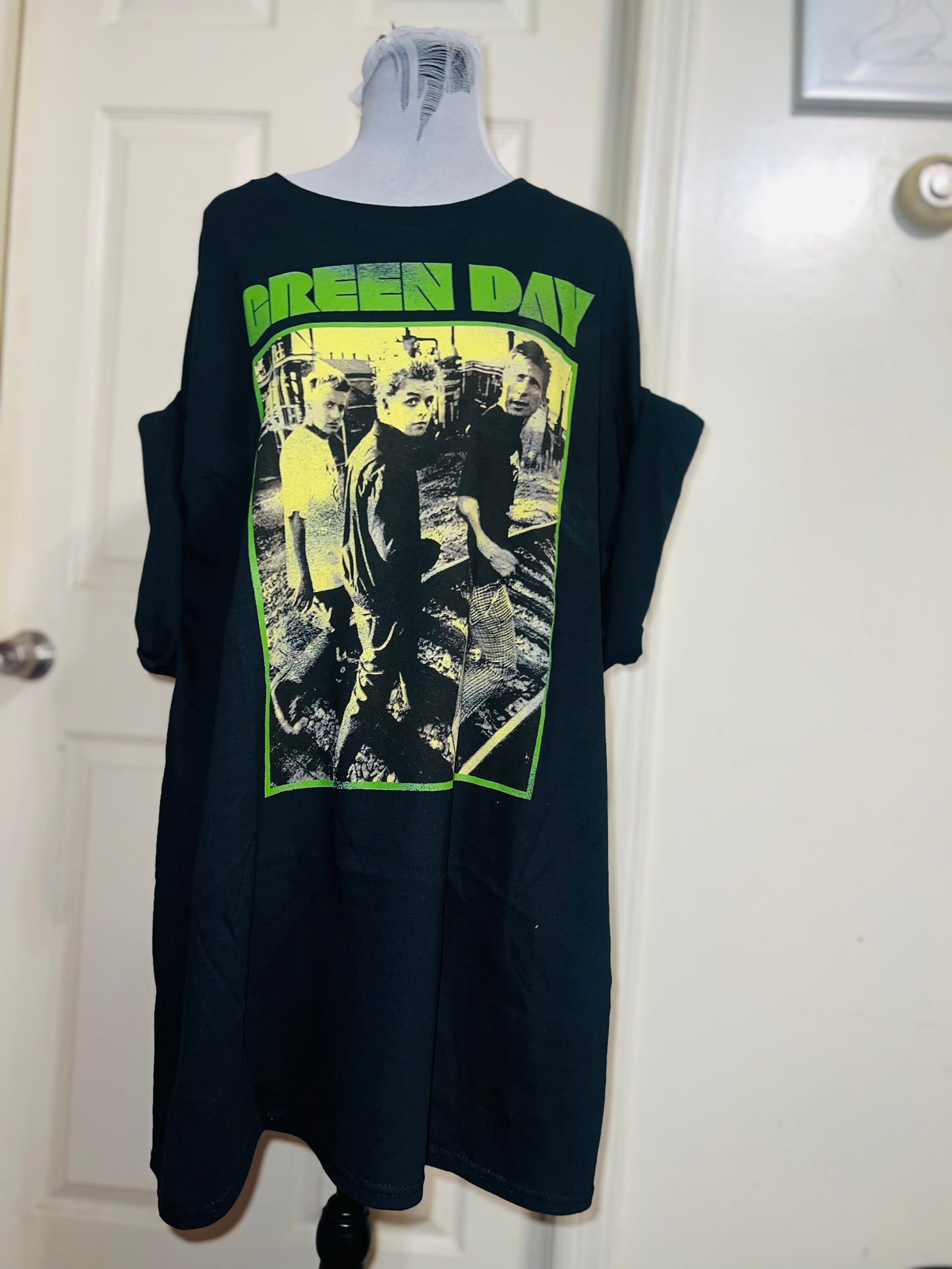 Green Day Oversized Distressed Tee