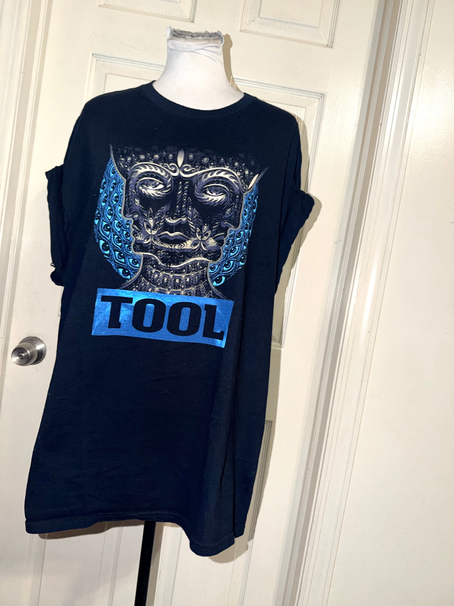 Tool Oversized Tee