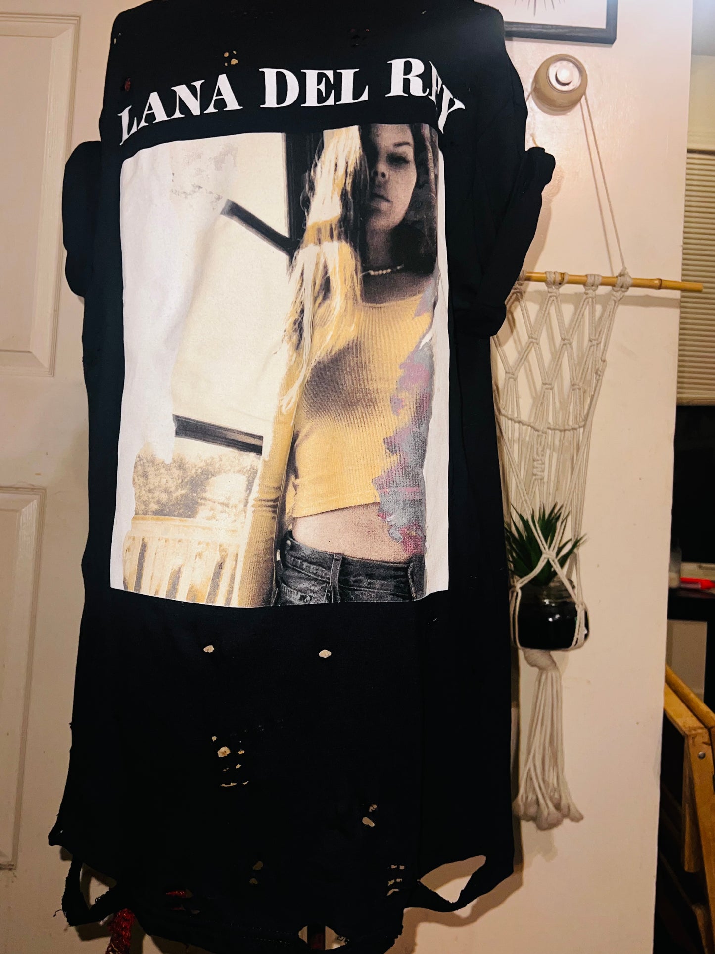 Lana Del Rey Oversized Distressed Tee