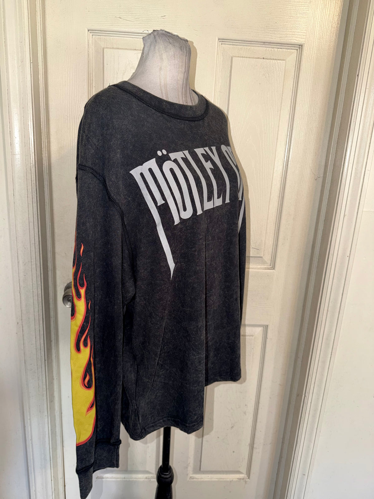Motley Crue Oversized Long Sleeve Tee