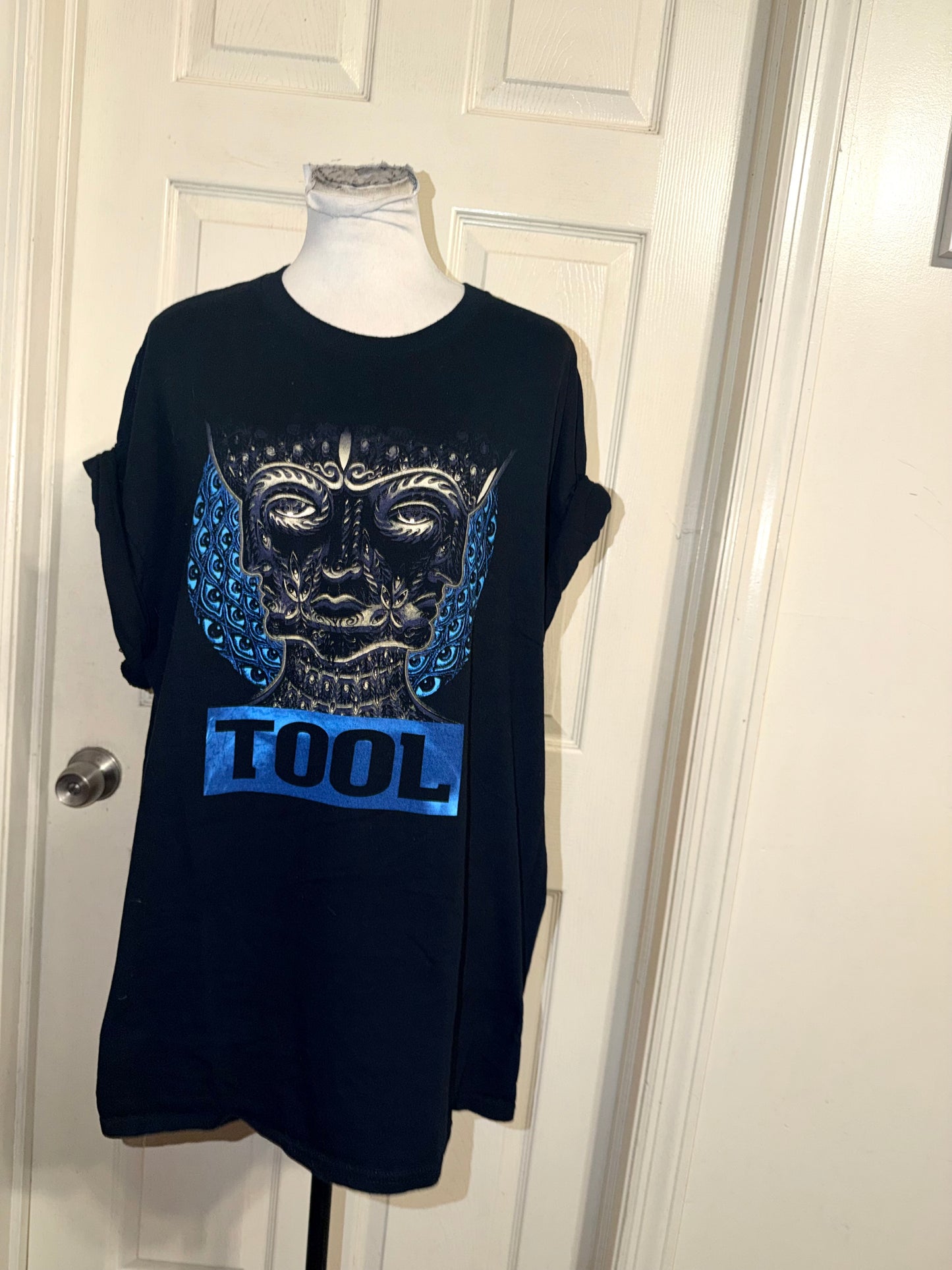 Tool Oversized Tee