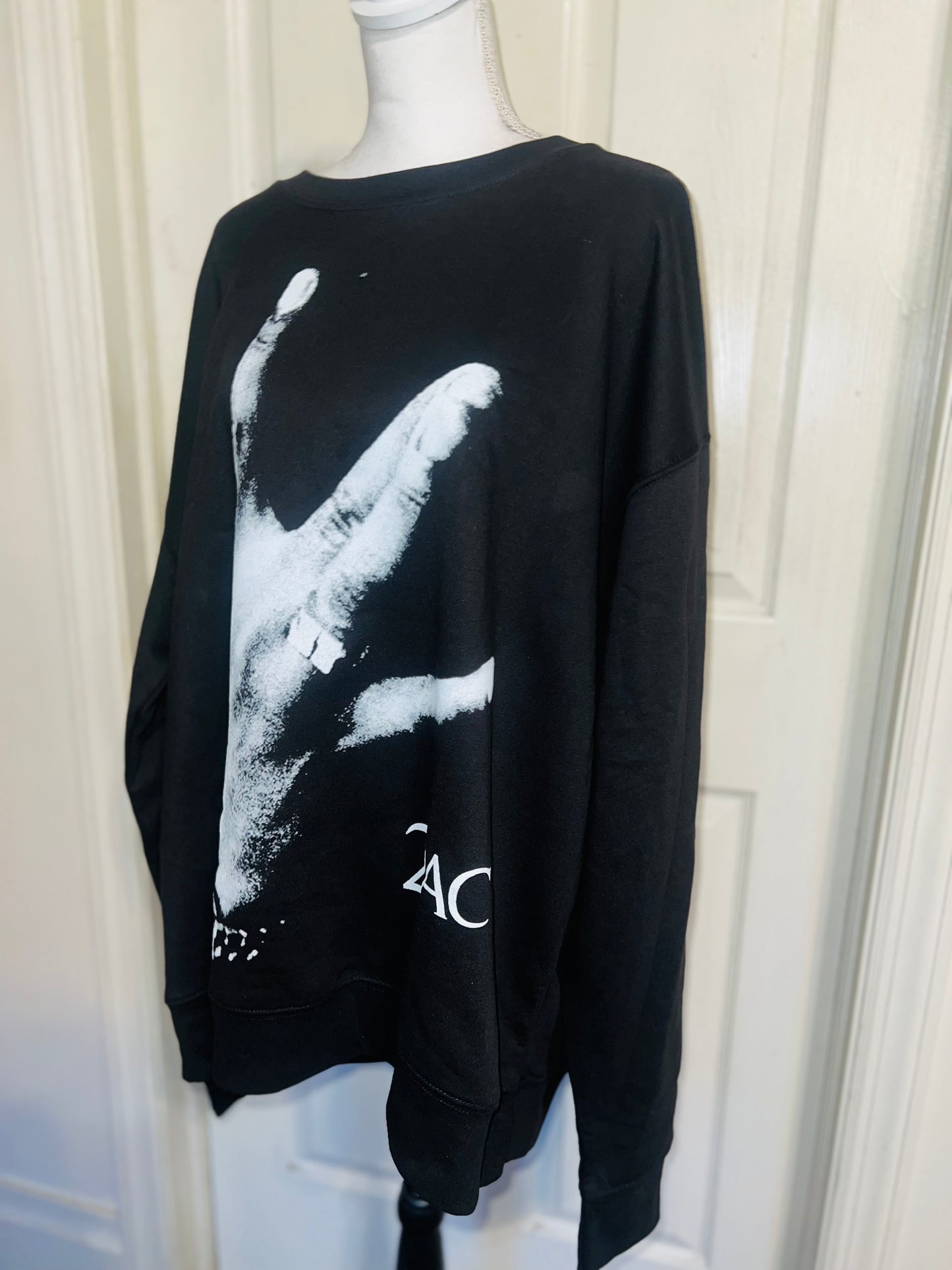 2Pac Oversized Distressed Sweatshirt