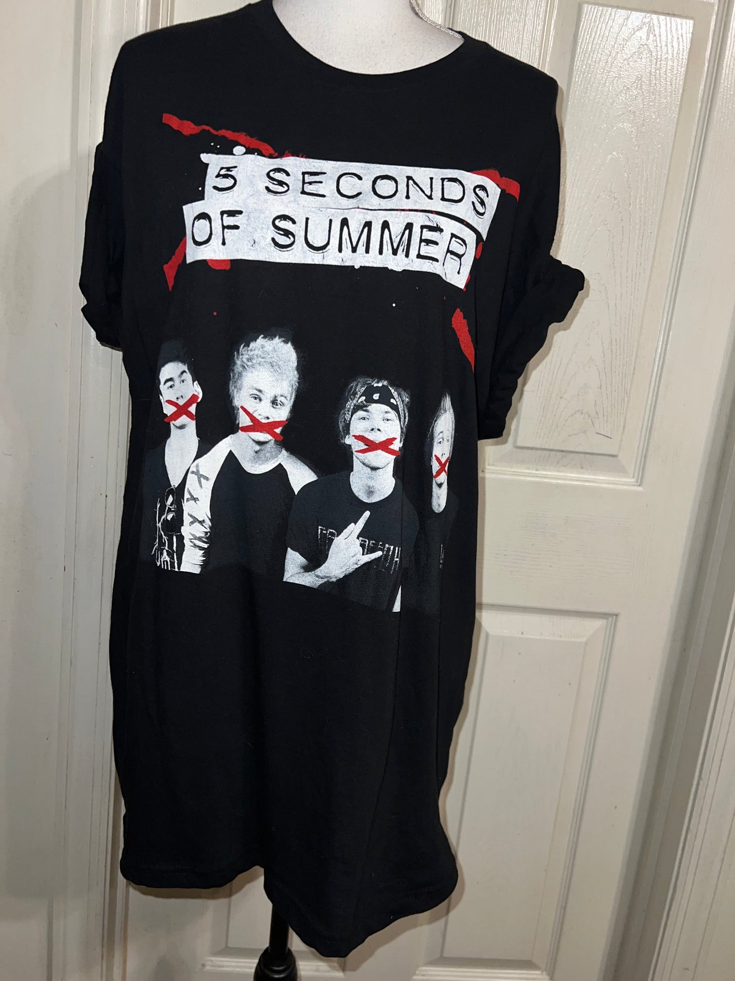 5 Seconds of Summer Distressed Tee