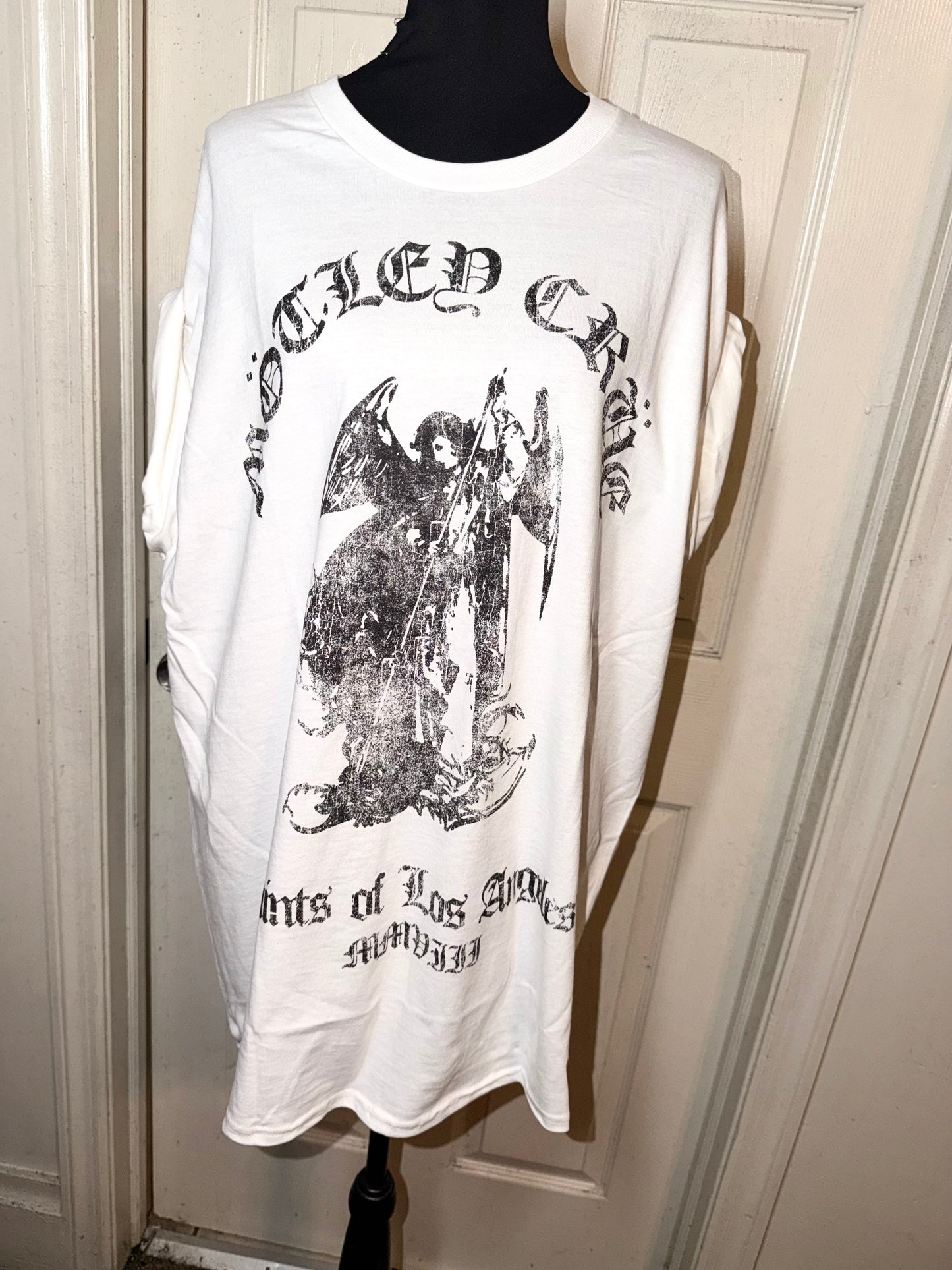 Motley Crue Oversized Distressed Tee