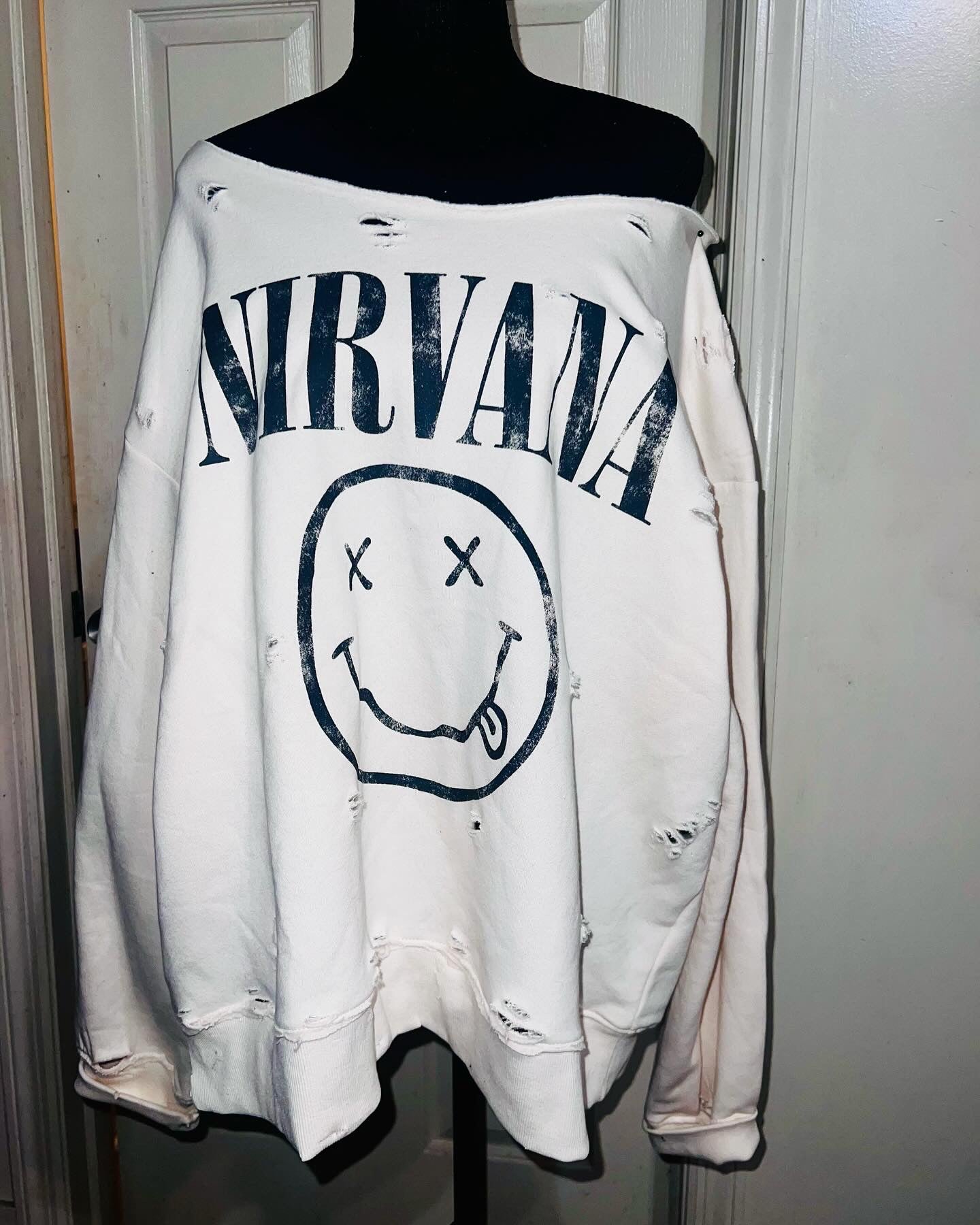 Nirvana Oversized Cream Sweatshirt