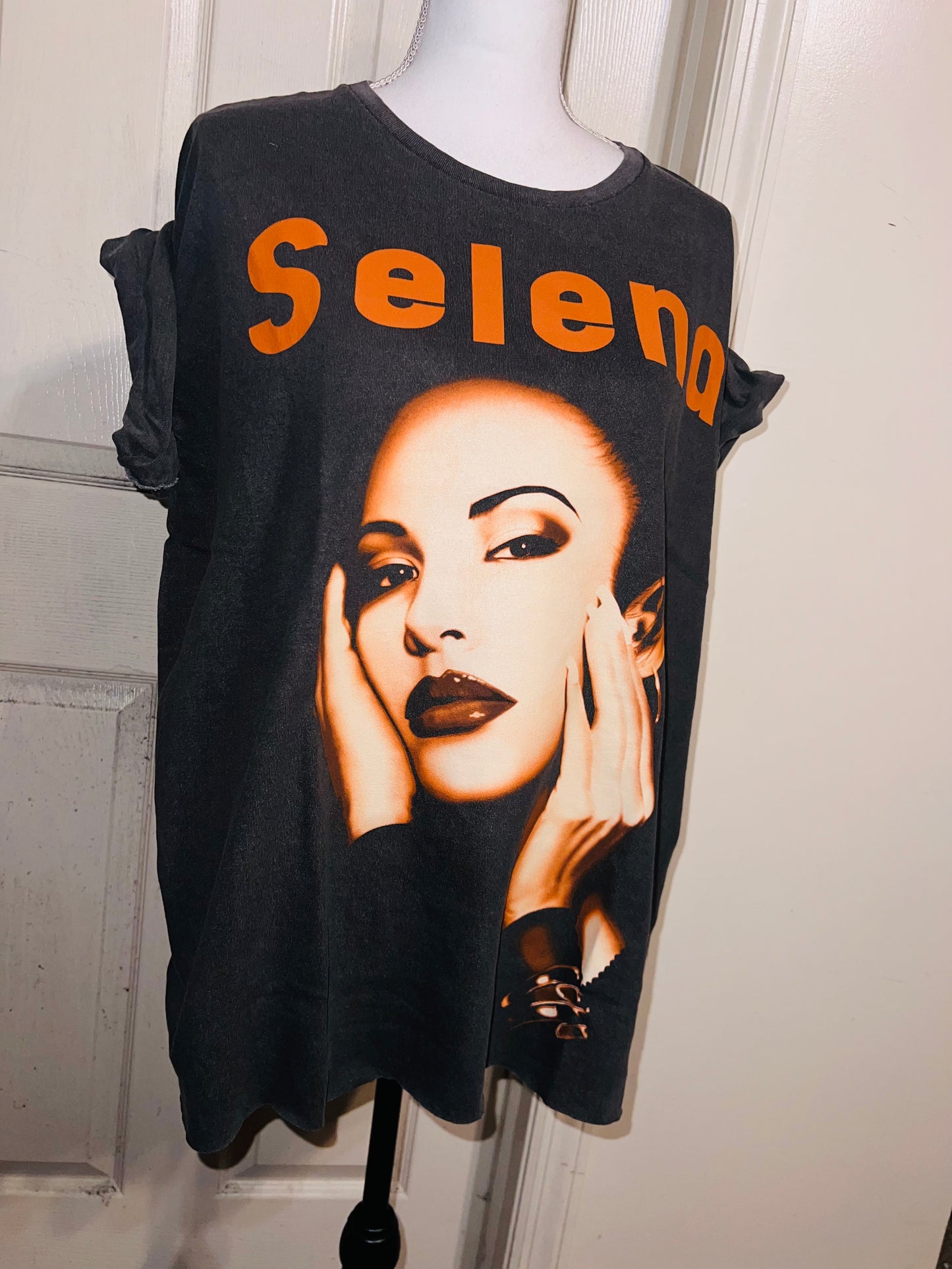 Selena Oversized Distressed Tee