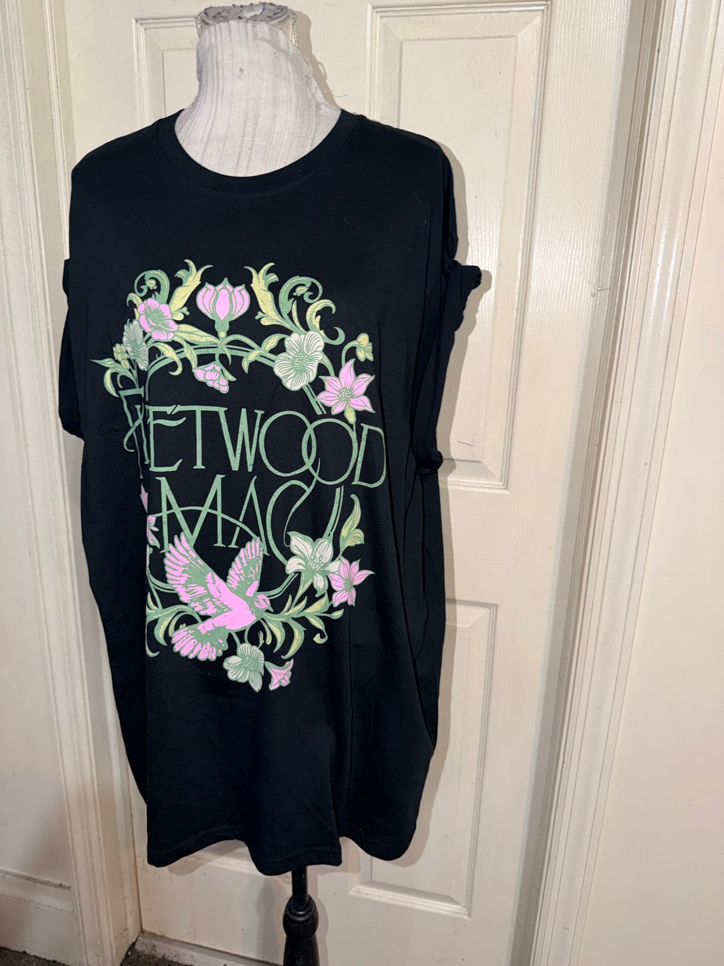 Fleetwood Mac Oversized Distressed Tee