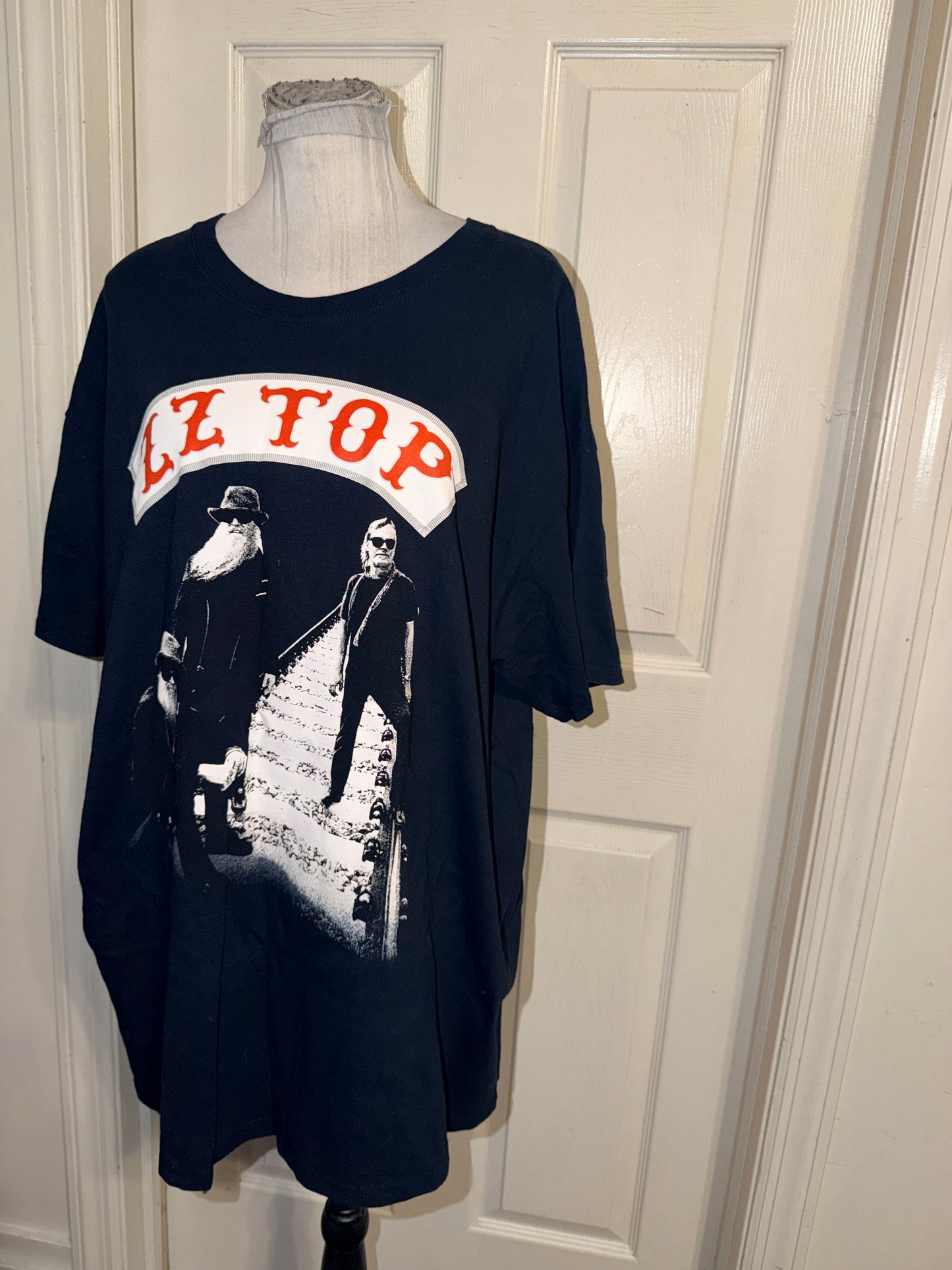 ZZ Top Double Sided Oversized Distressed Tee