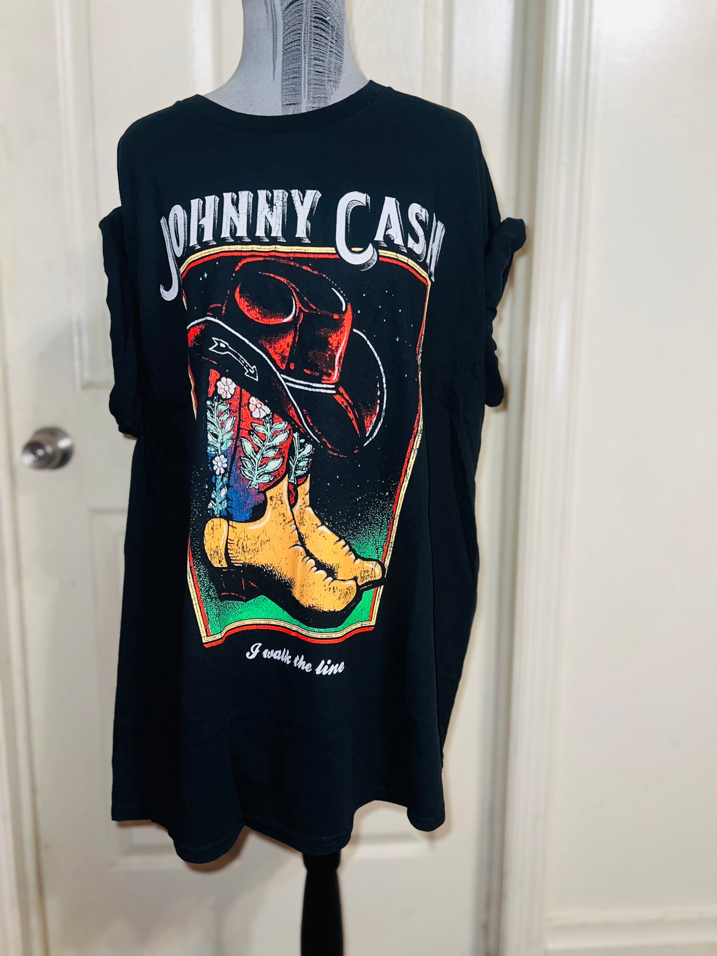 Johnny Cash Oversized Distressed Tee