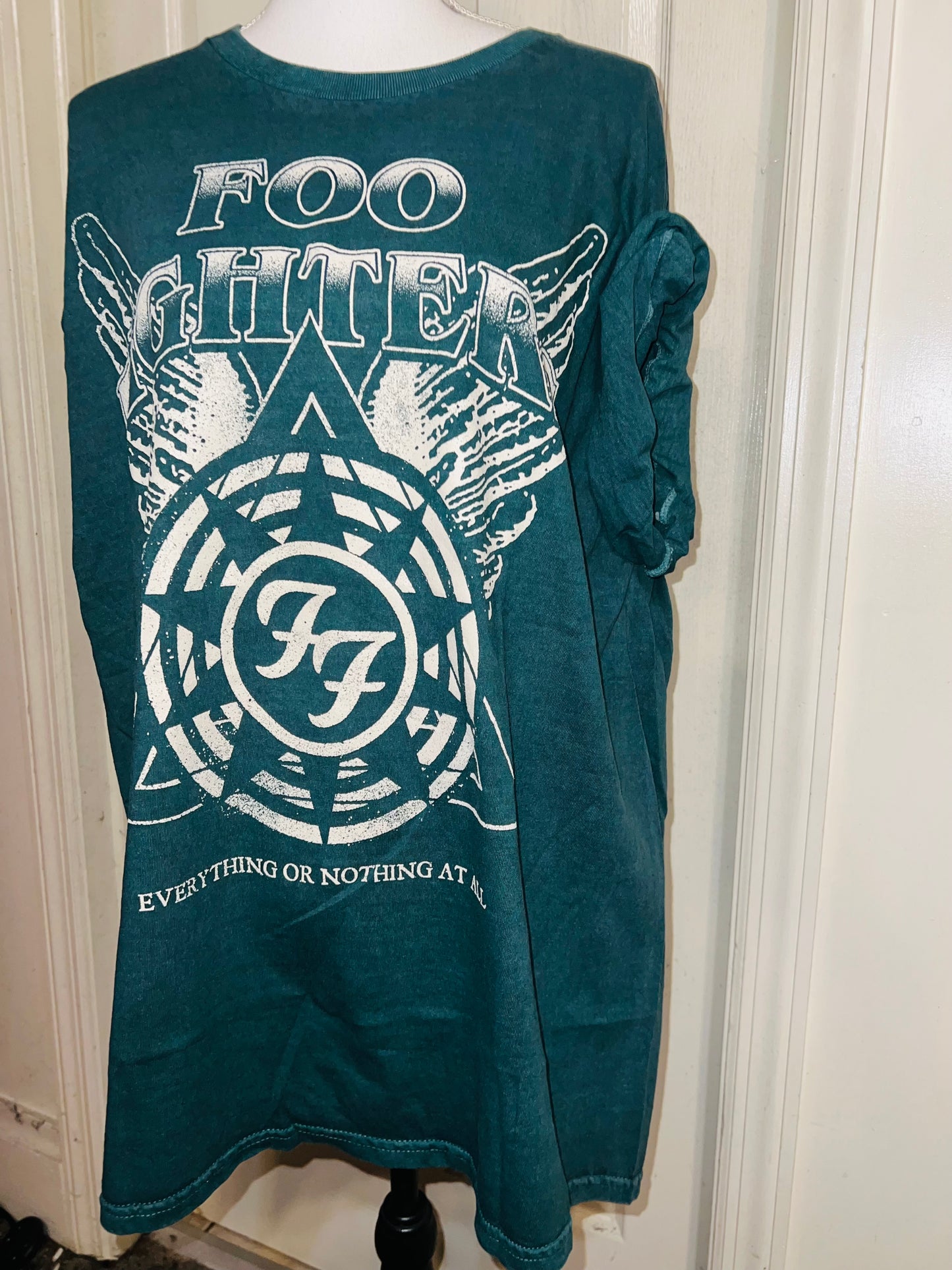 Foo Fighters Oversized Distressed Tee