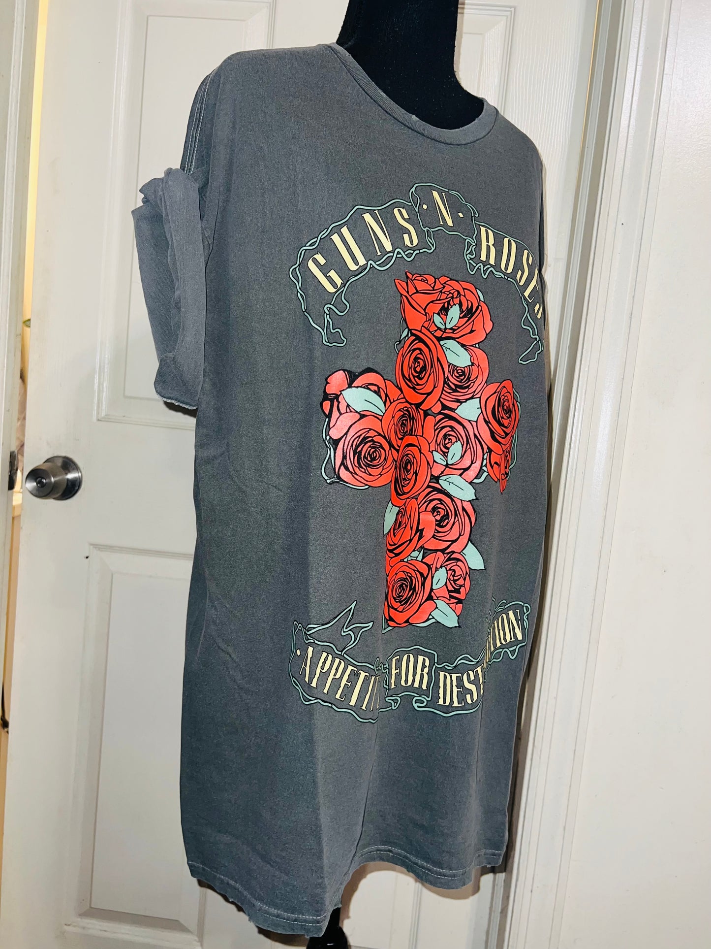 Guns n Roses Oversized Distressed Tee