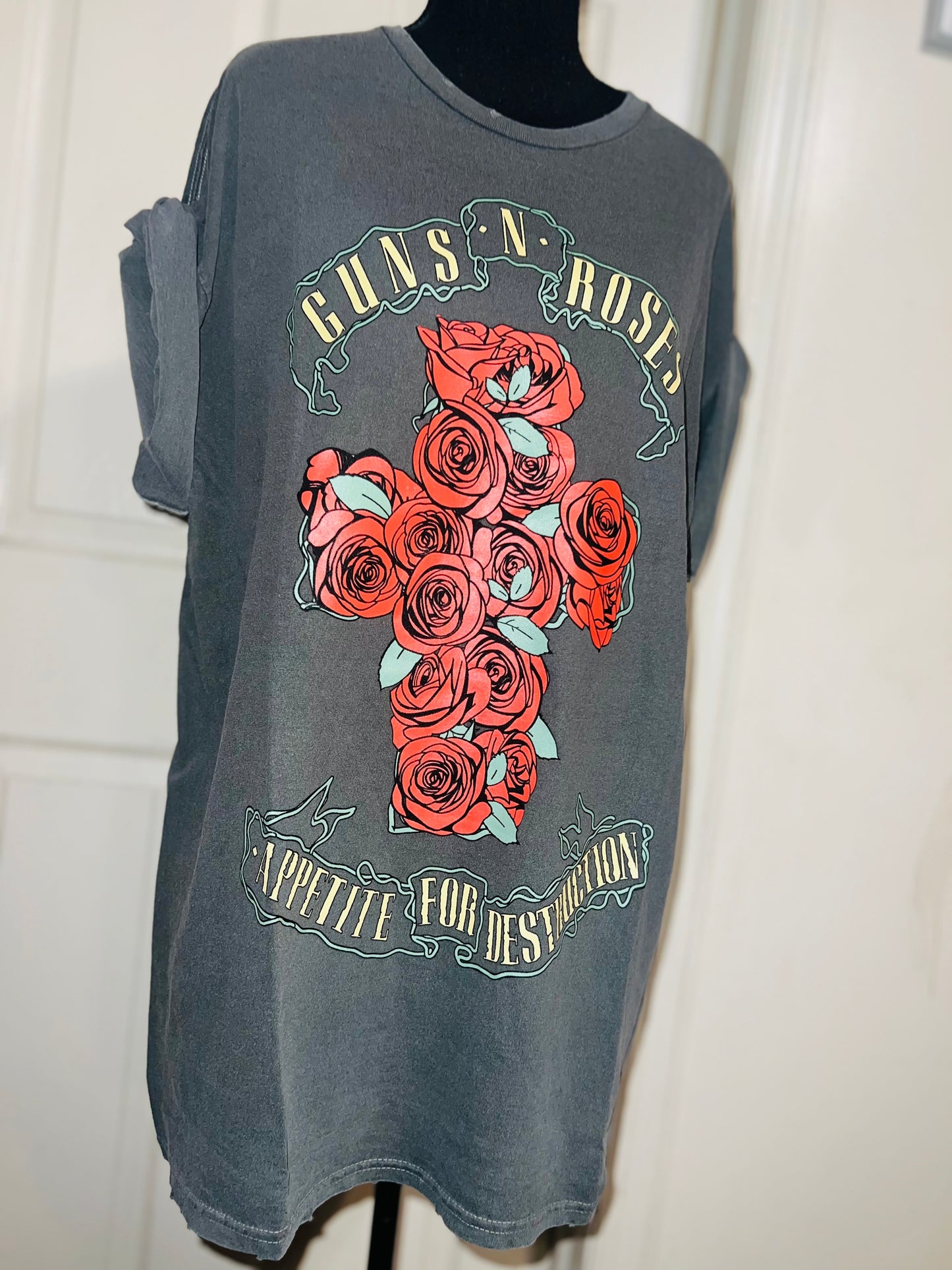 Guns n Roses Oversized Distressed Tee