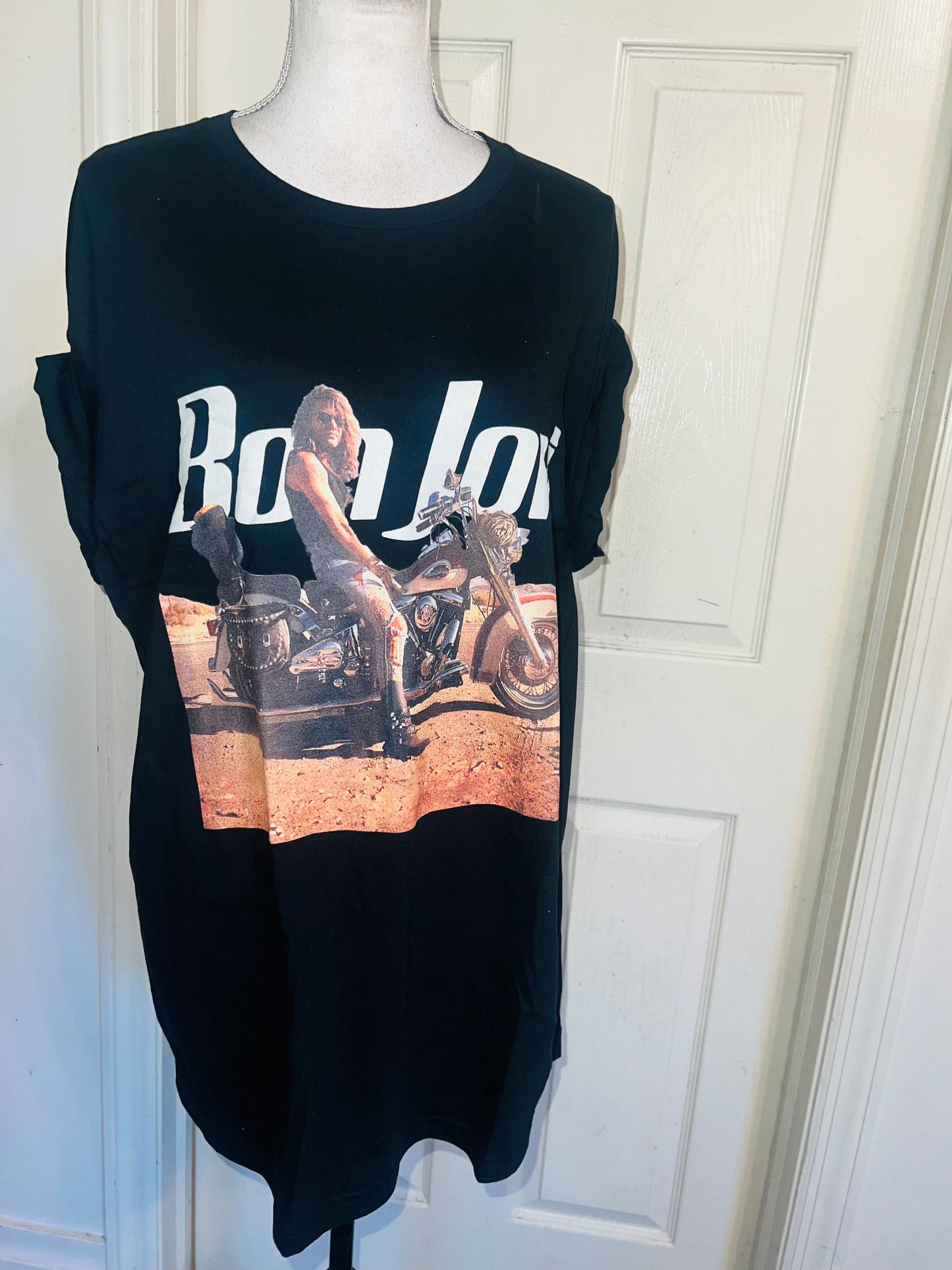 Bon Jovi Oversized Distressed Tee