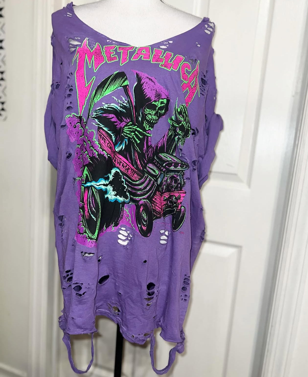 Metallica Oversized Distressed Tee