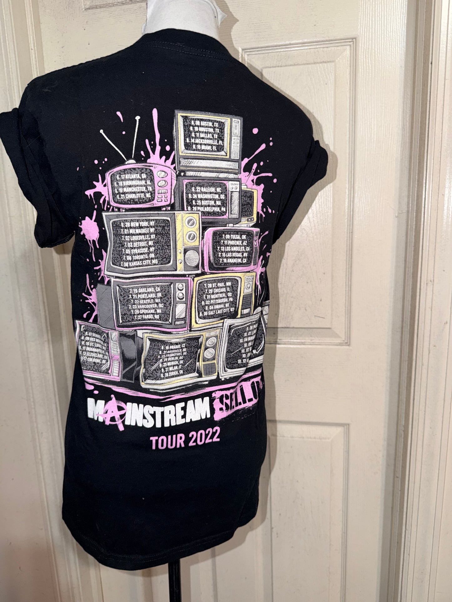 Machine Gun Kelly ft. Avril Lavigne Double Sided Oversized Distressed Tee