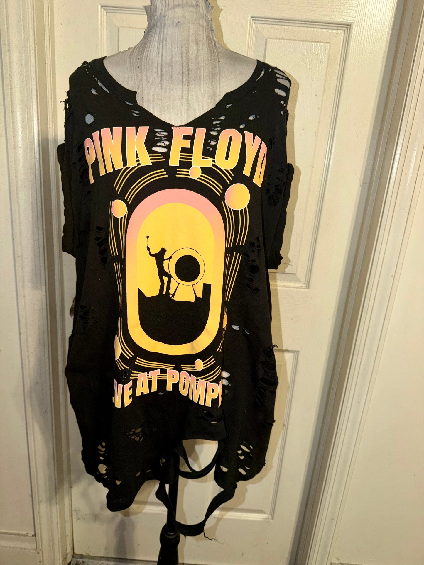 Pink Floyd Oversized Distressed Tee (as is)