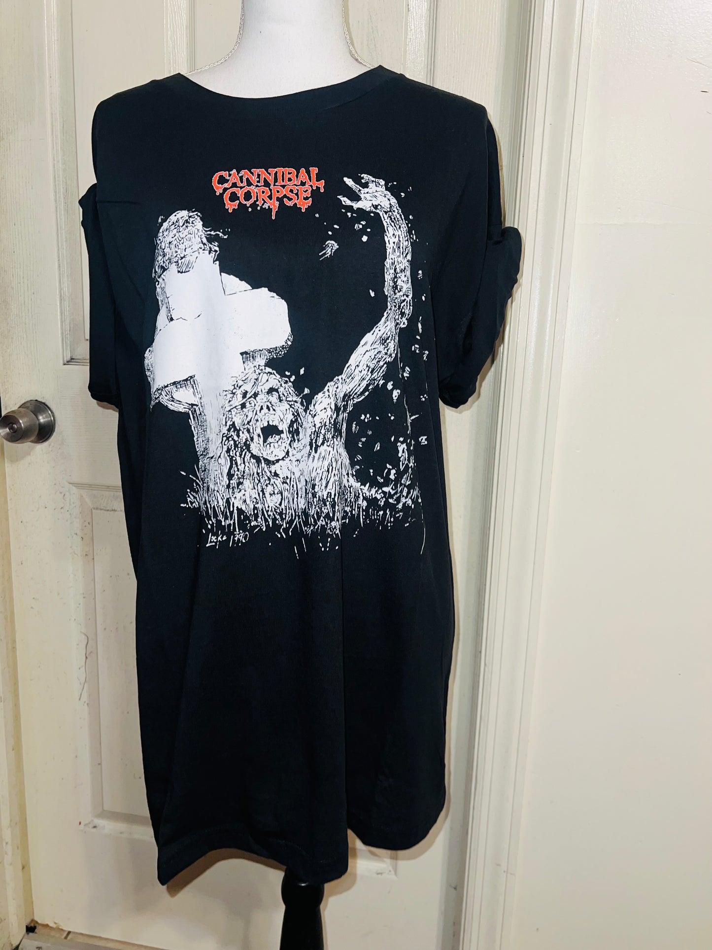 Cannibal Corpse Oversized Distressed Tee