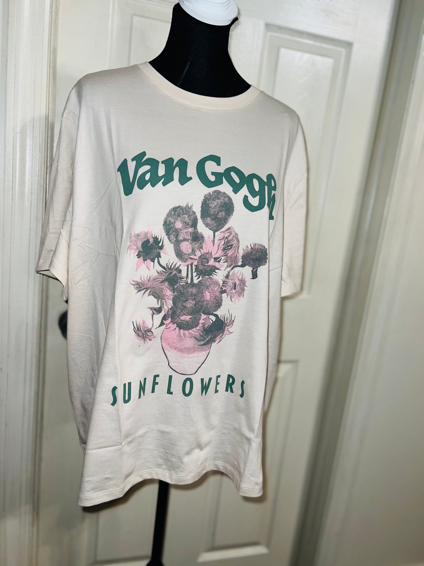 Vincent Van Gogh Oversized Distressed Tee