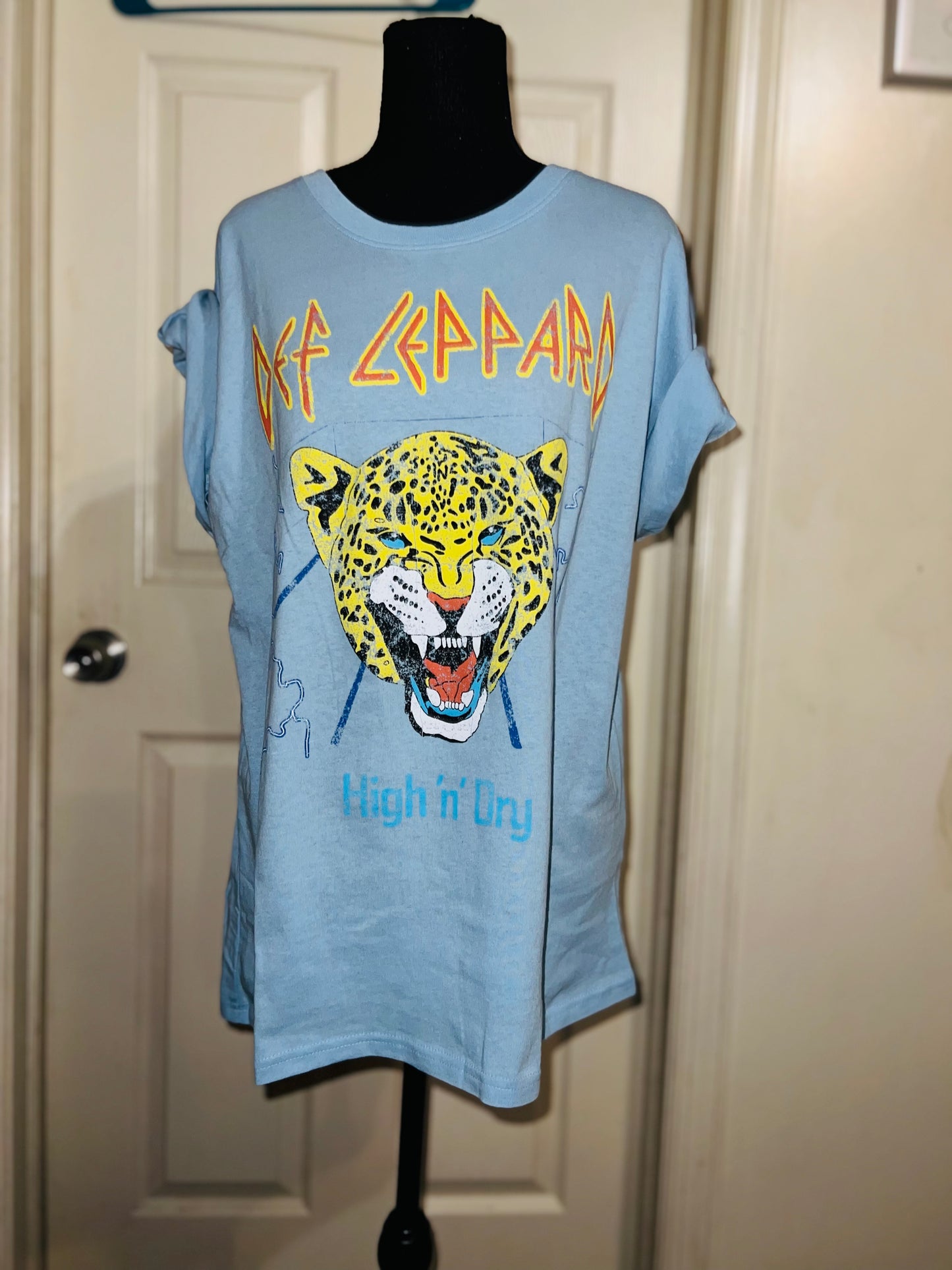 Def Leppard Oversized Distressed Tee