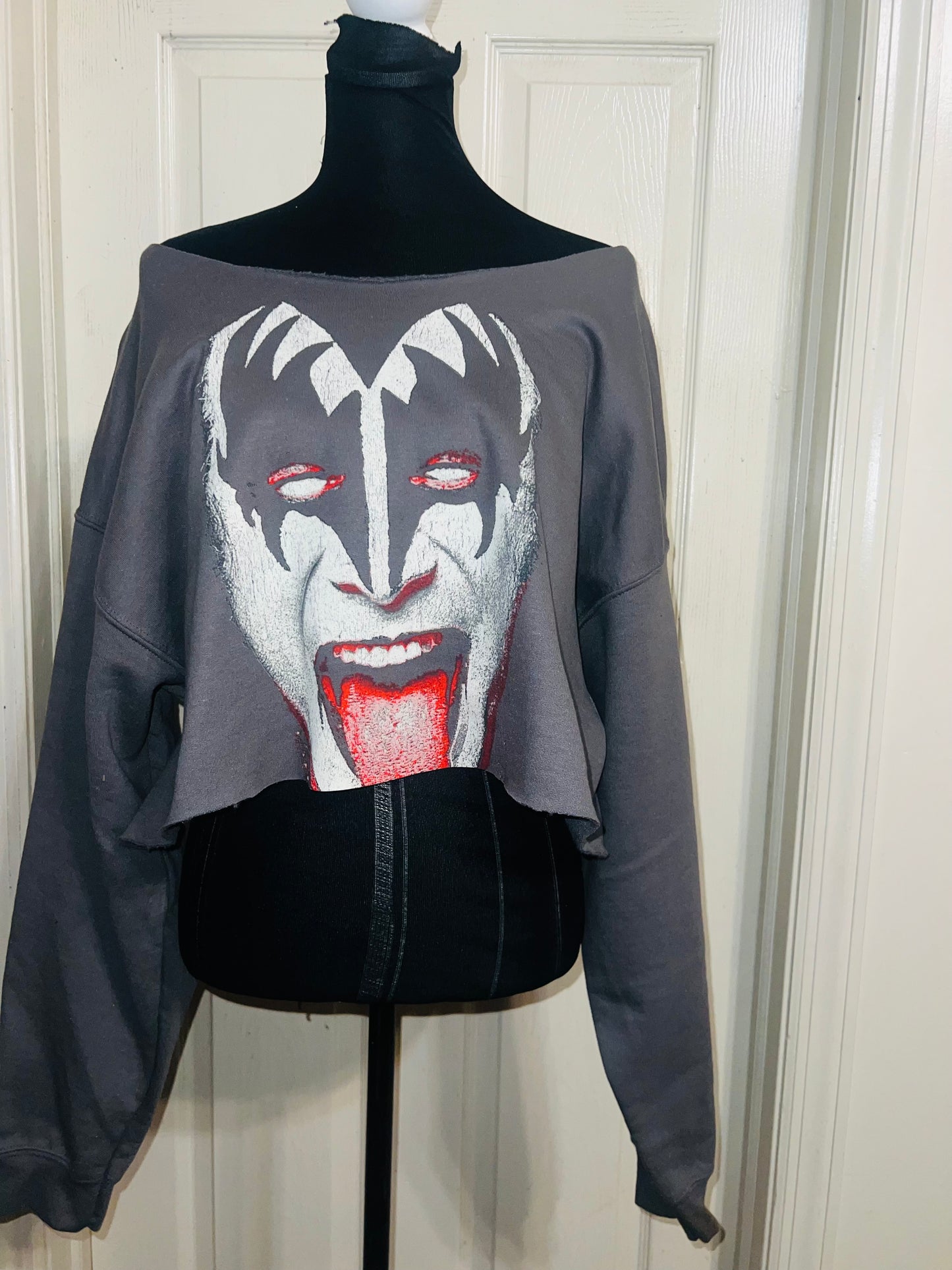 Gene Simmons/Kiss Oversized OFTS Cropped Sweatshirt