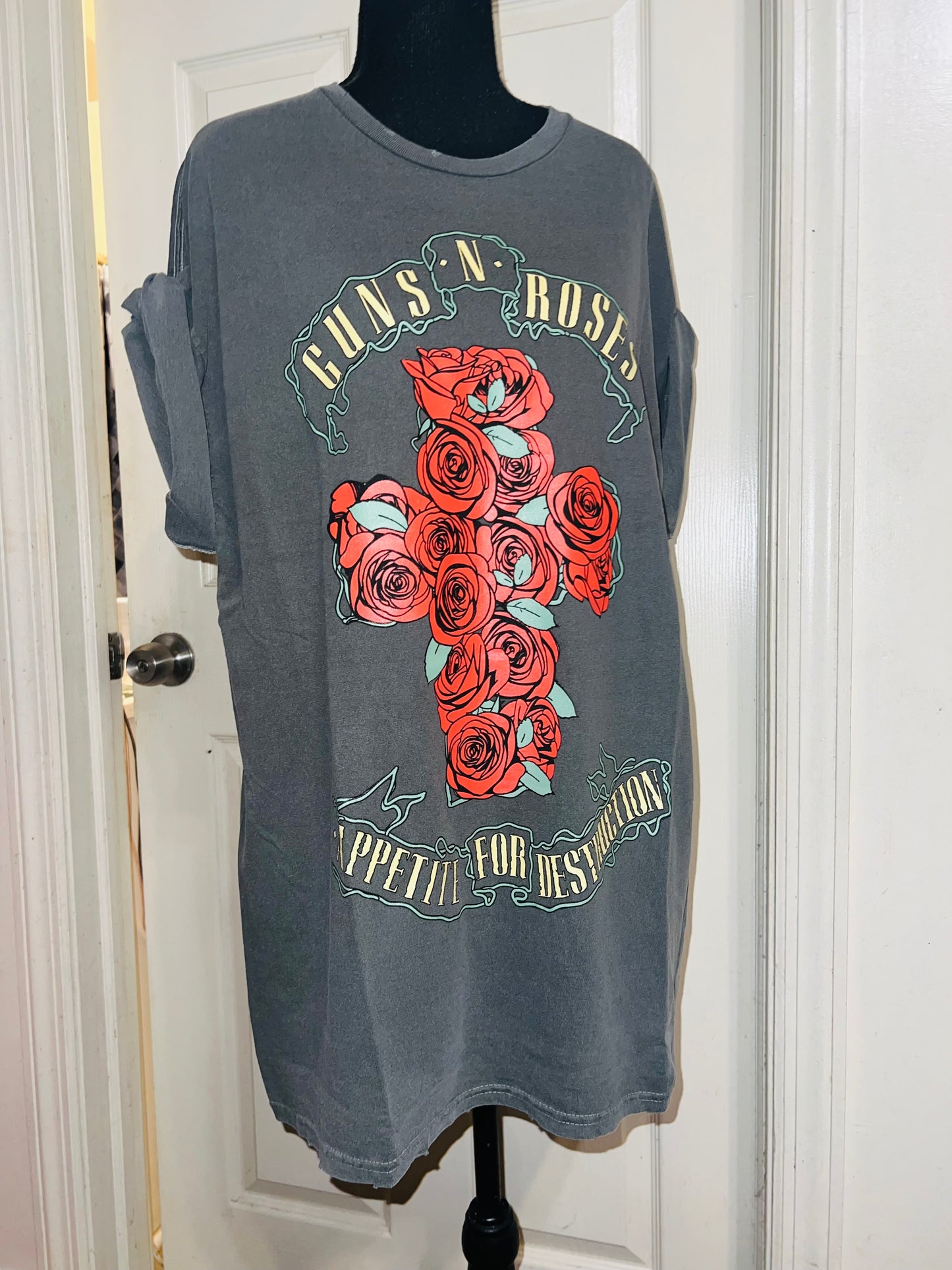 Guns n Roses Oversized Distressed Tee