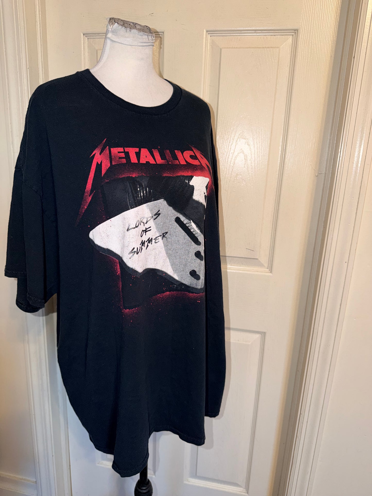 Metallica Oversized Distressed Tee