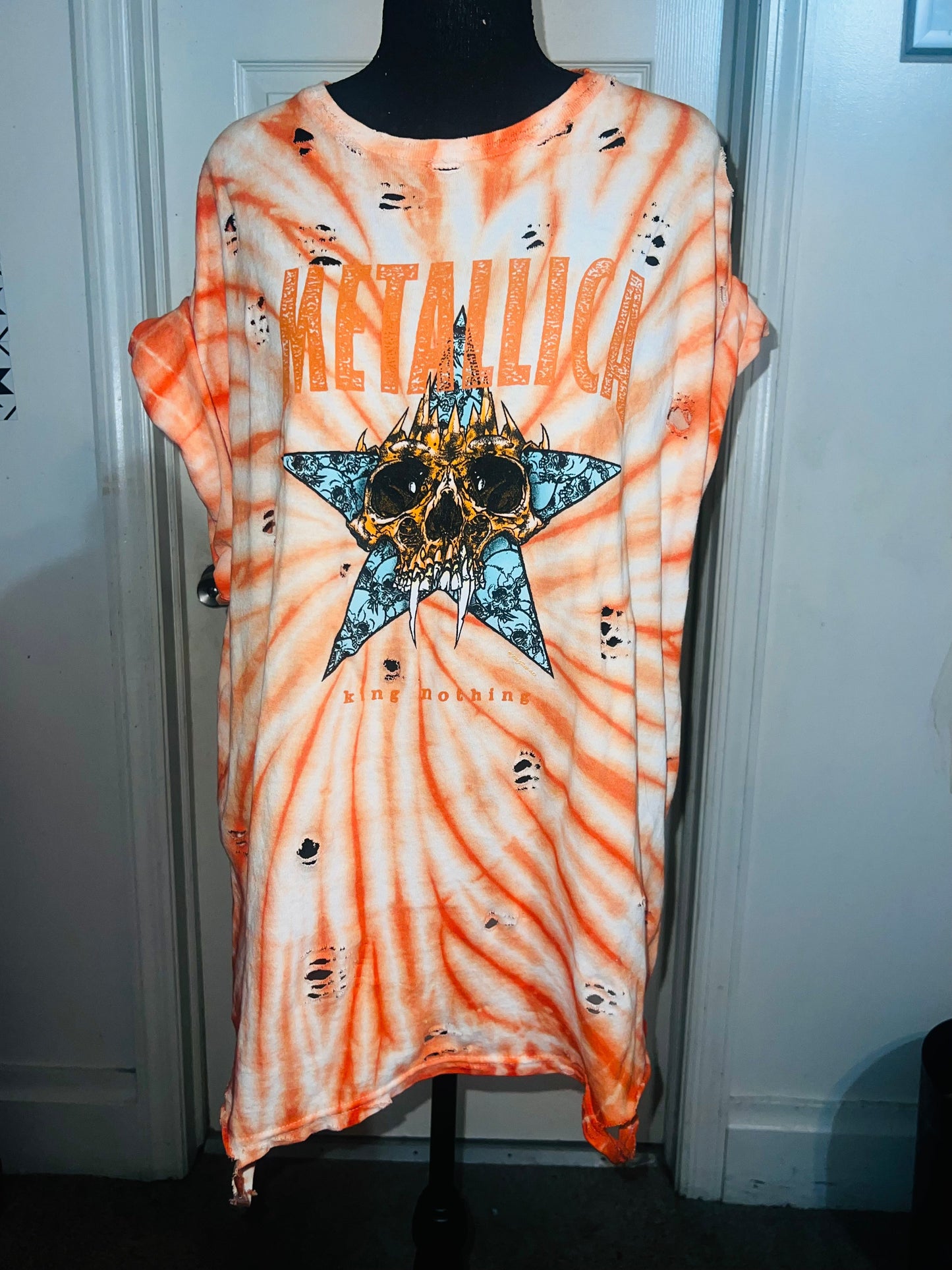 Metallica Oversized Distressed Tee