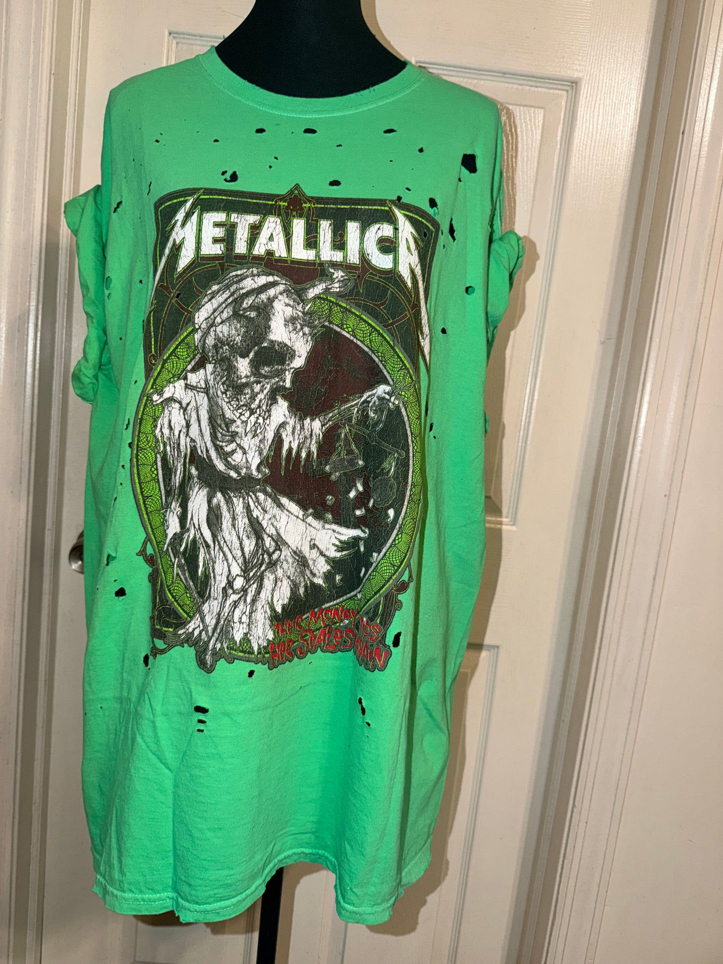 Metallica Oversized Distressed Tee